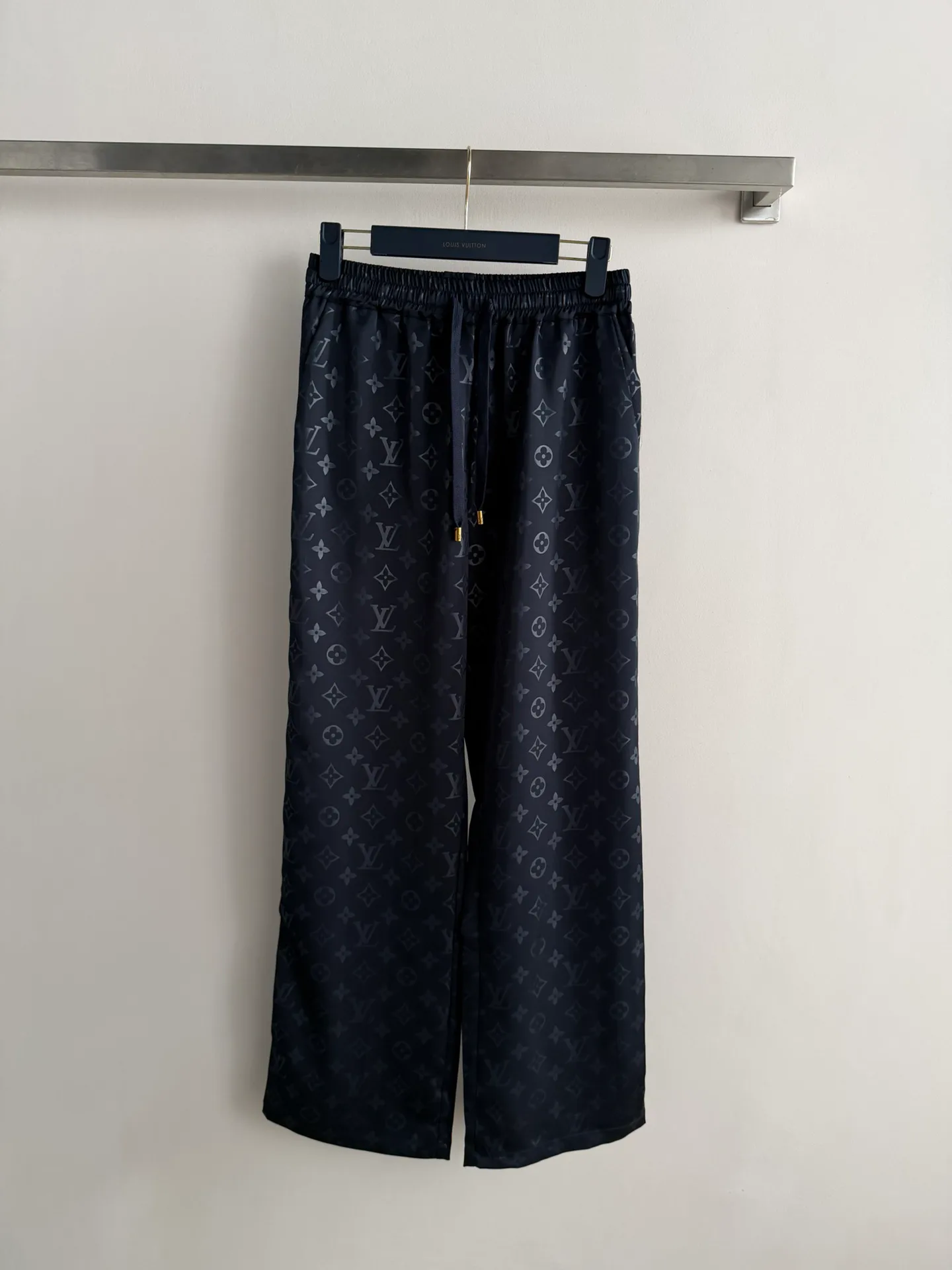 Брюки Женские Louis Vuitton 11499846
