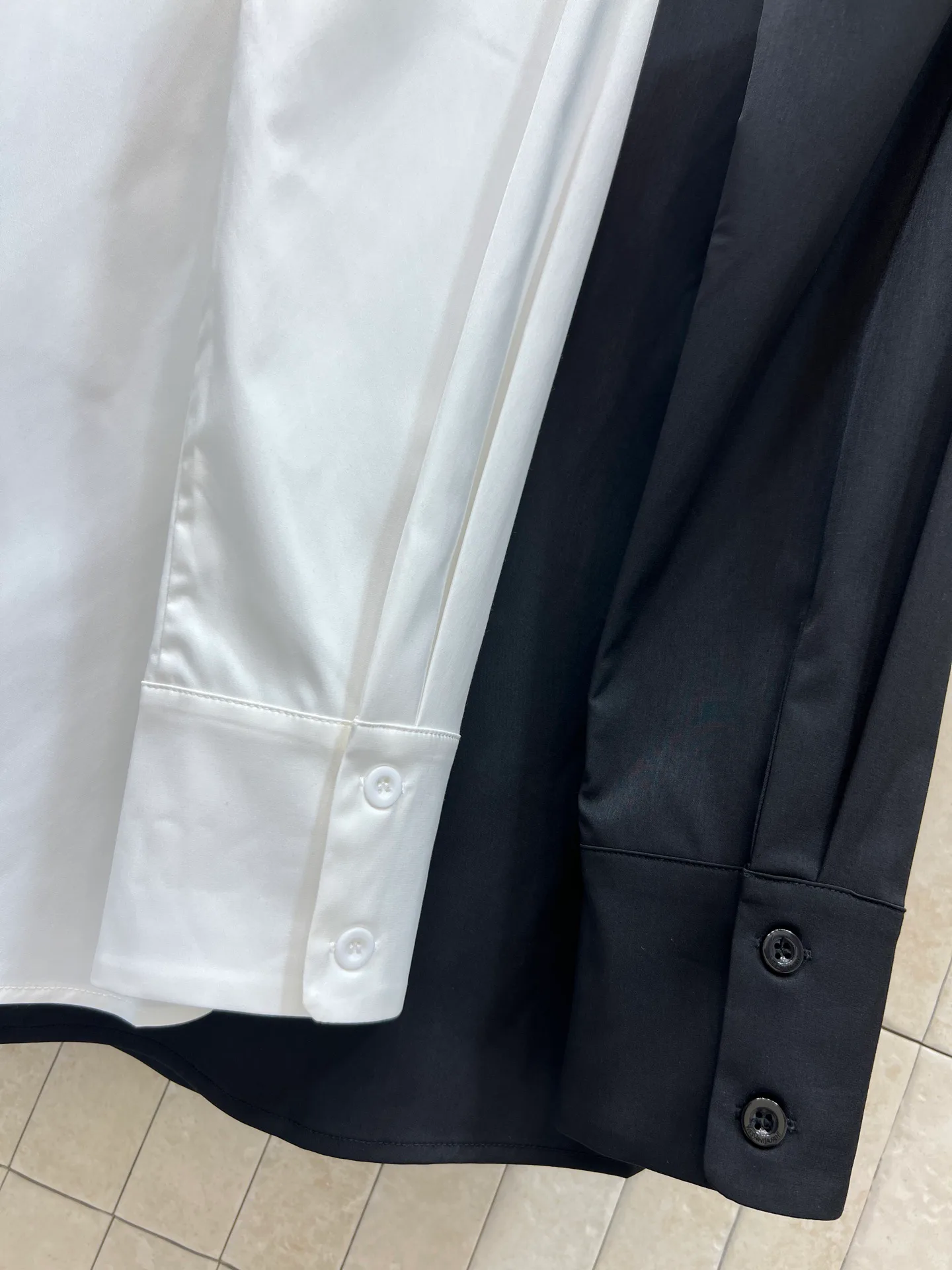 Рубашки Женские Saint Laurent 10487345