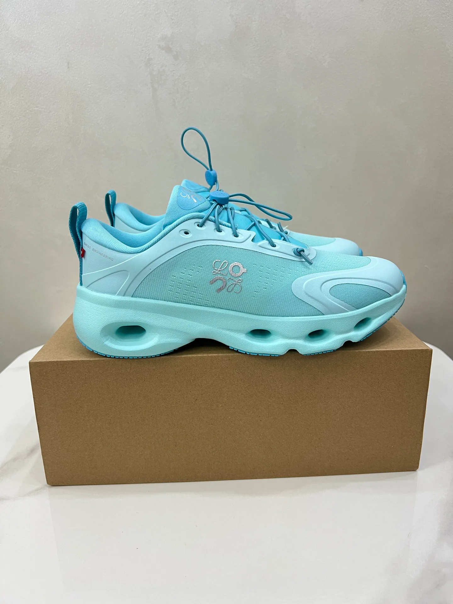 Кроссовки Женские Loewe 5344170