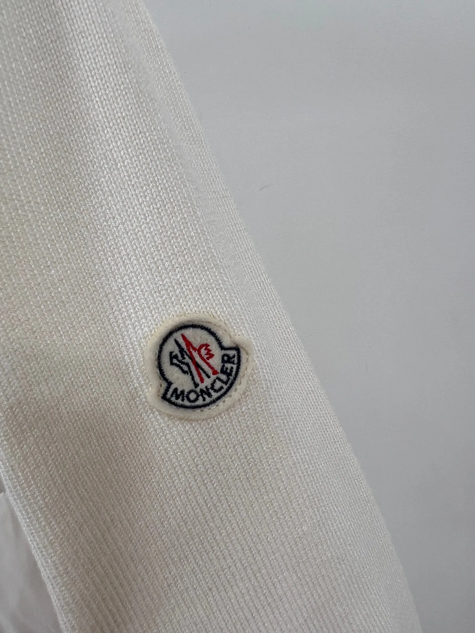 Куртки И Пуховики Женские Moncler 18415624