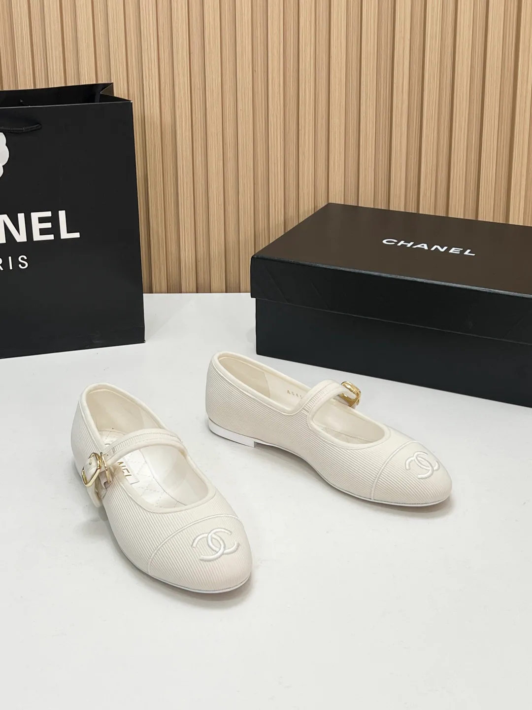 Туфли Женские Chanel 19271195