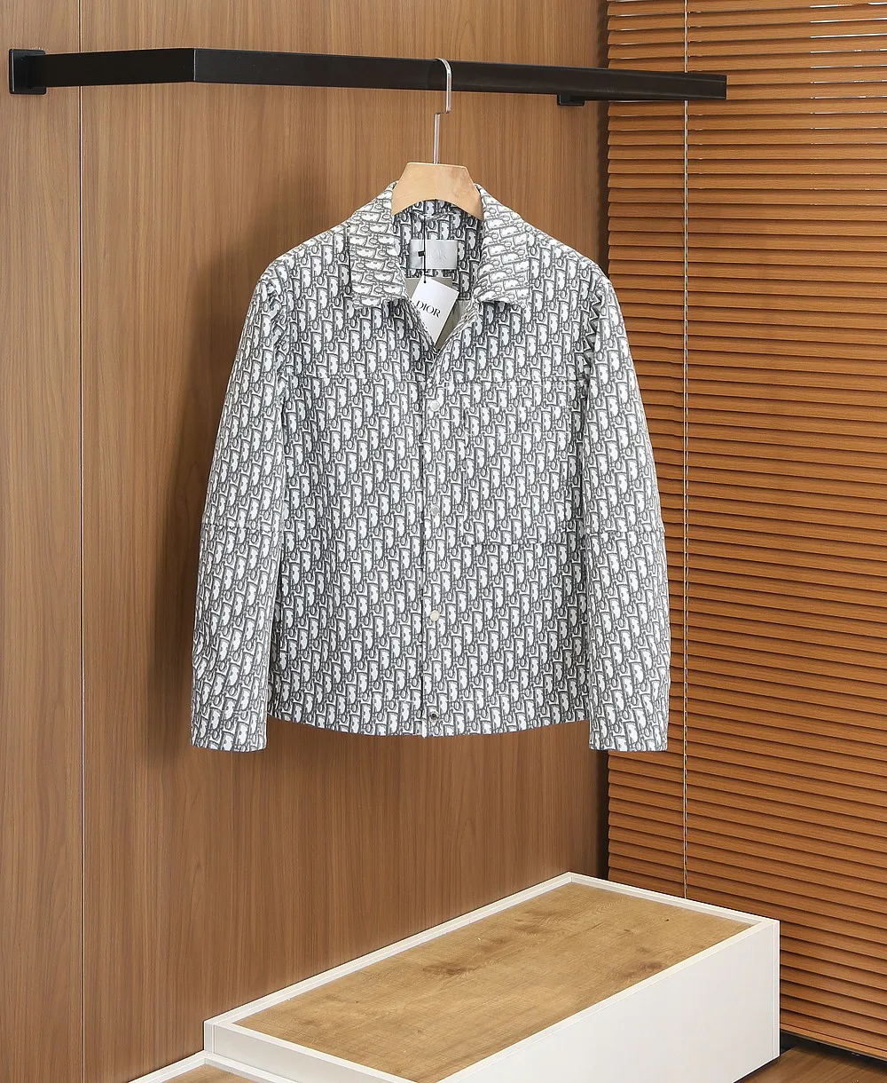 Куртки И Пуховики Мужские Christian Dior 9972121