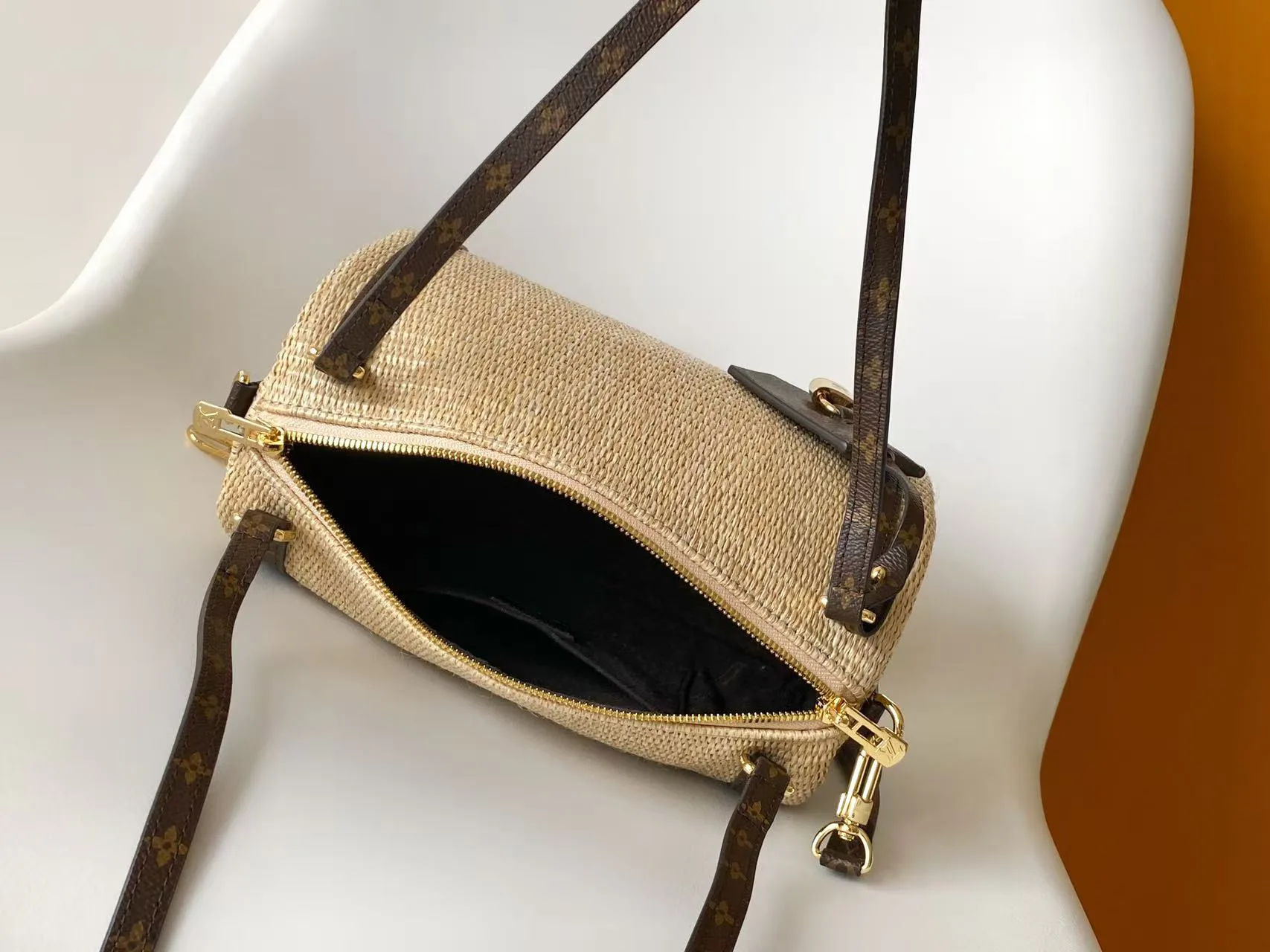 Классические Сумки Женские Louis Vuitton 17813549