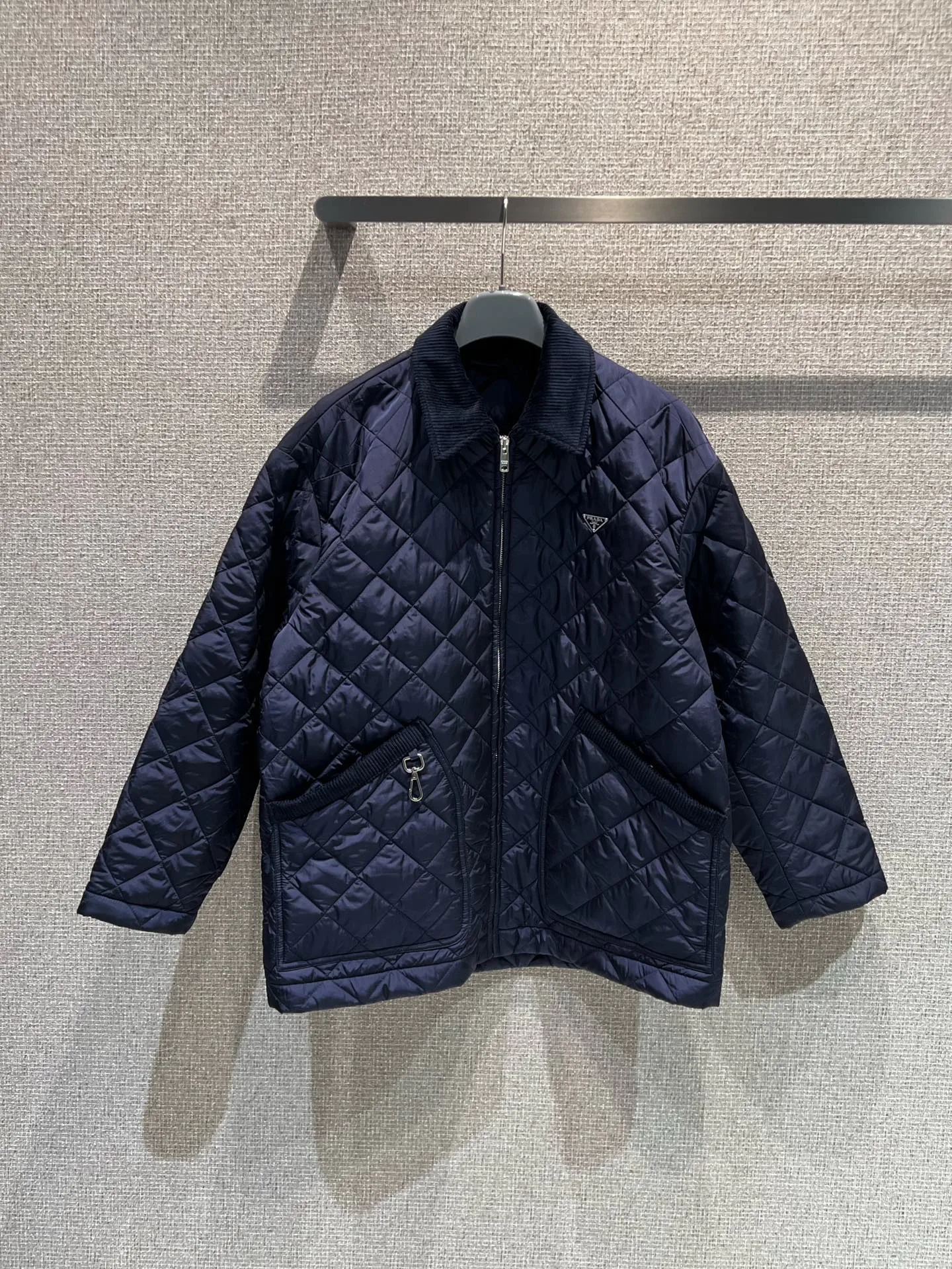Куртки И Пуховики Женские Prada 1393899