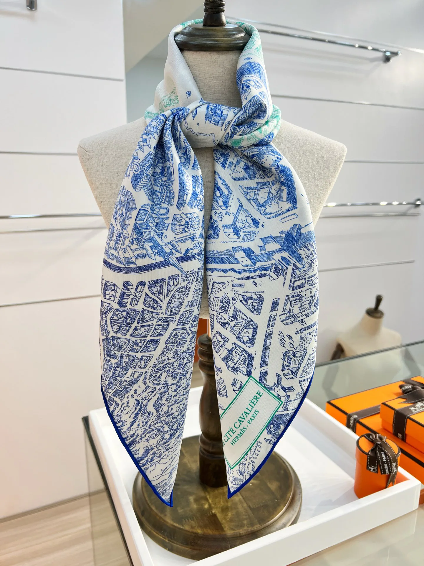 Платки Hermes 13079141