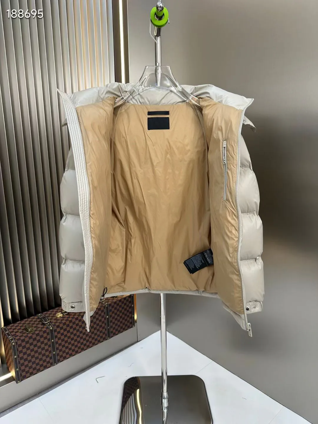 Куртки Женские Prada 83704