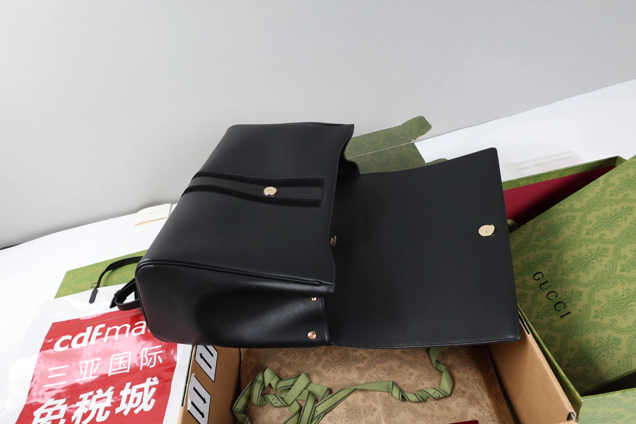 Классические Сумки Женские Gucci 17574150