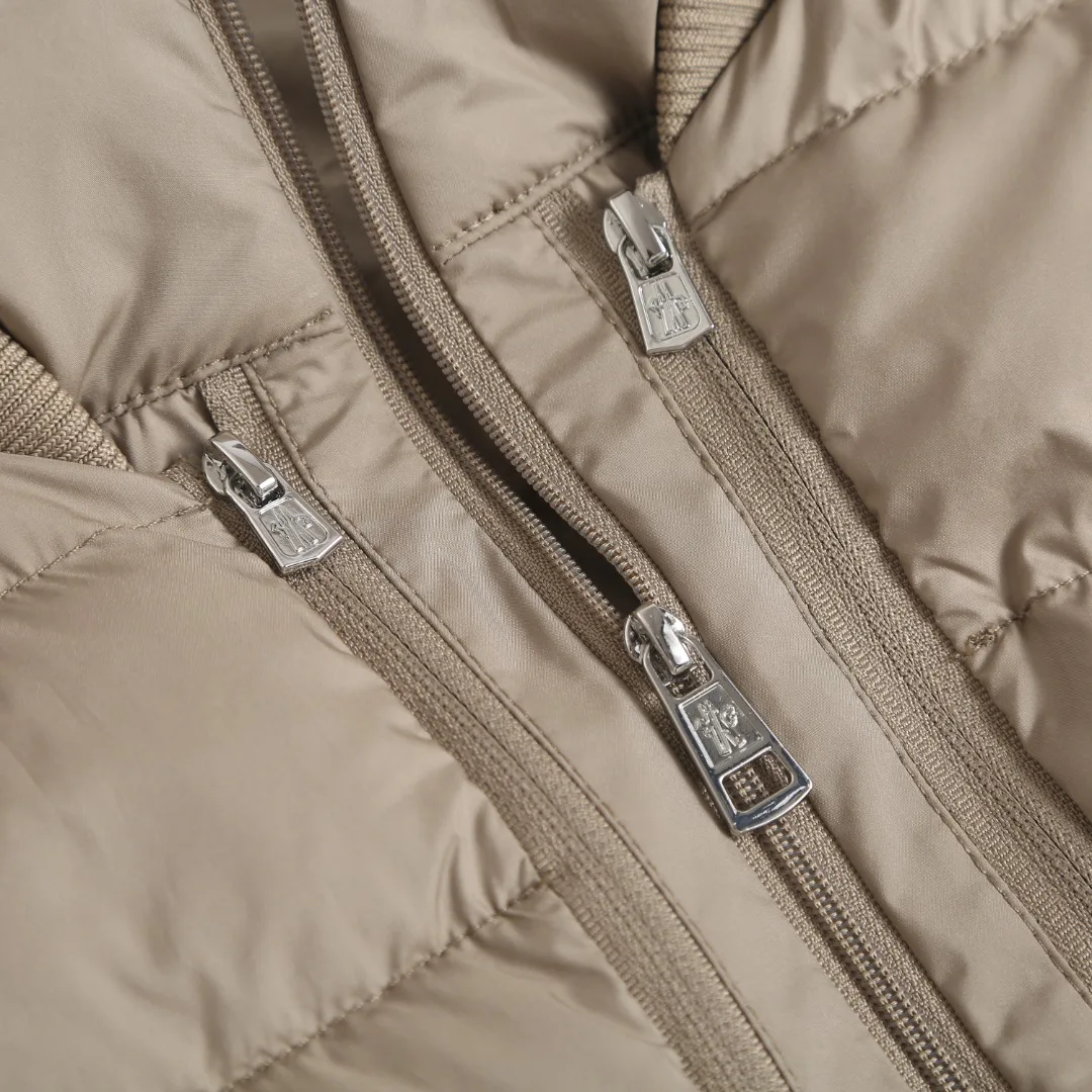 Куртки И Пуховики Женские Moncler 20099414