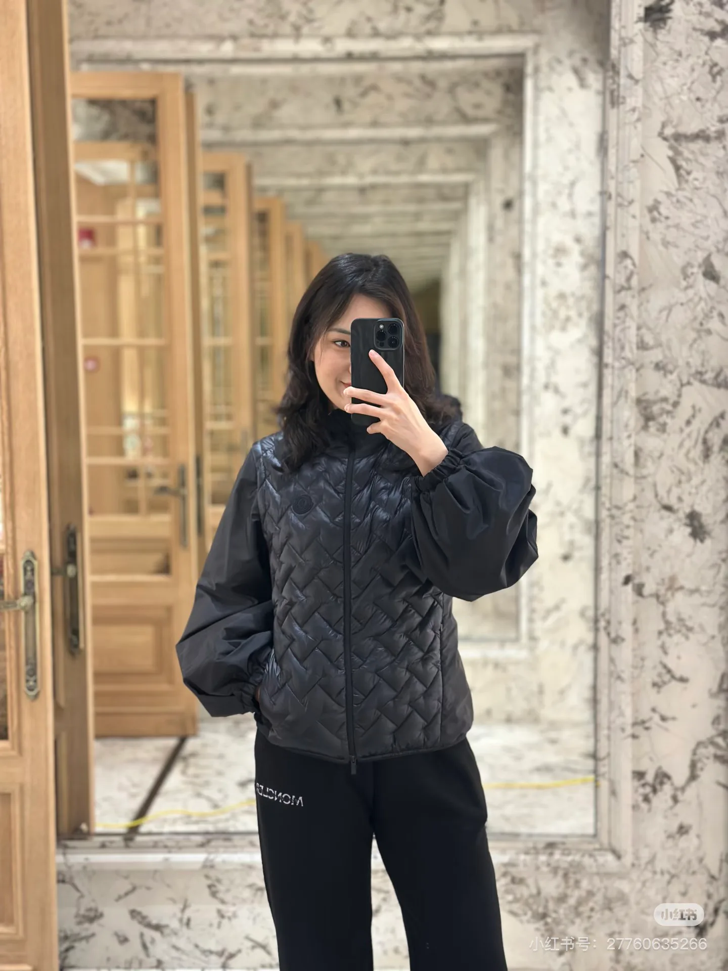 Куртки И Пуховики Женские Moncler 18044131