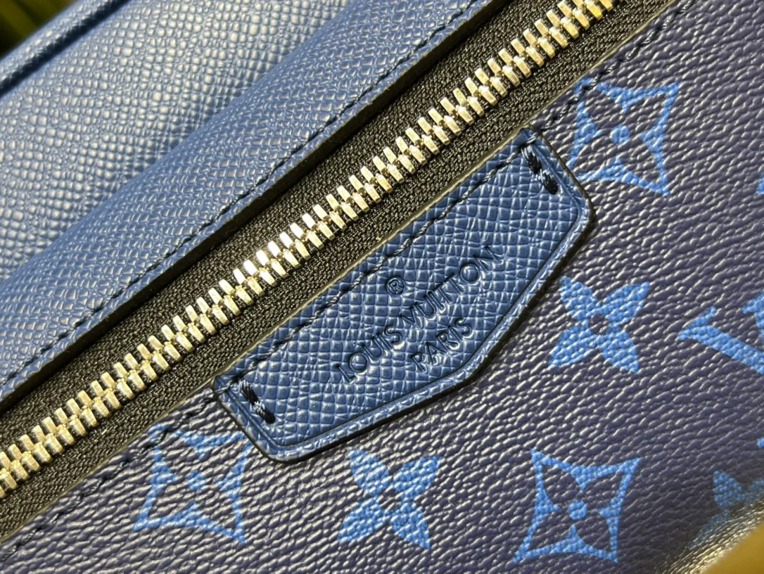 Сумки На Ремне Женские Louis Vuitton 118243