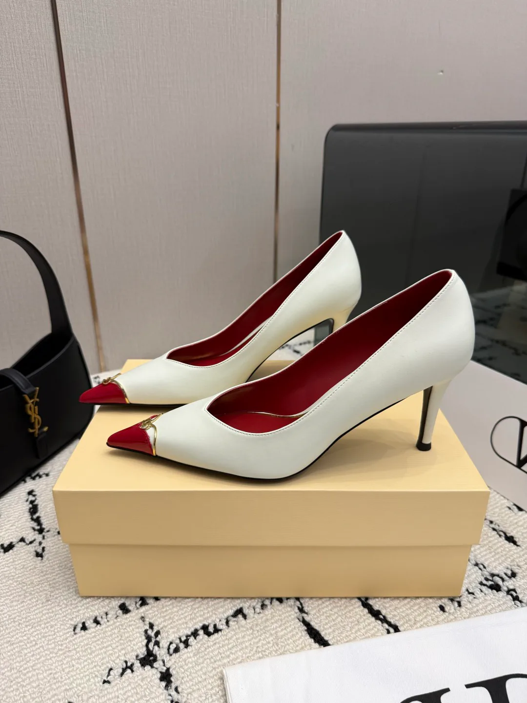 Туфли Женские Valentino 17937559