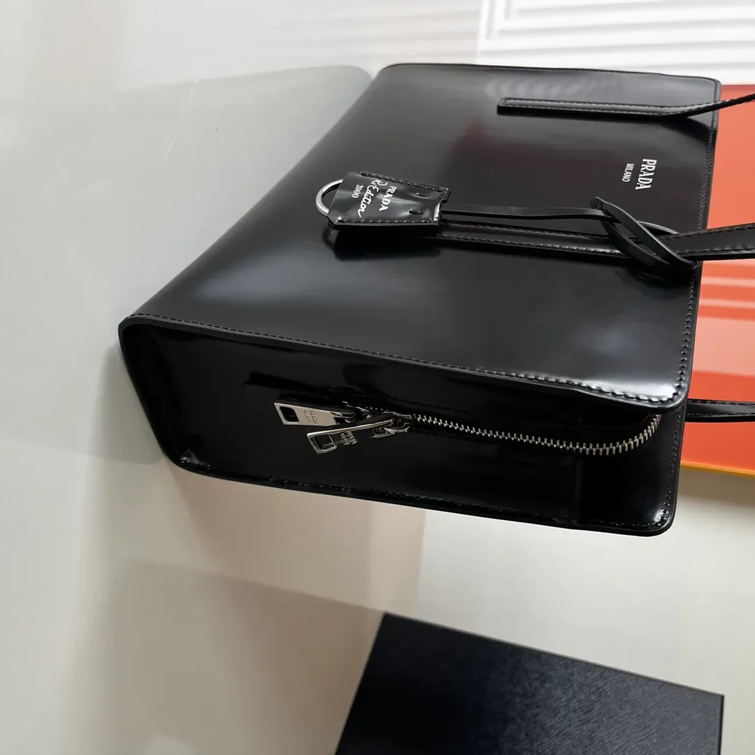 Классические Сумки Женские Prada 6951