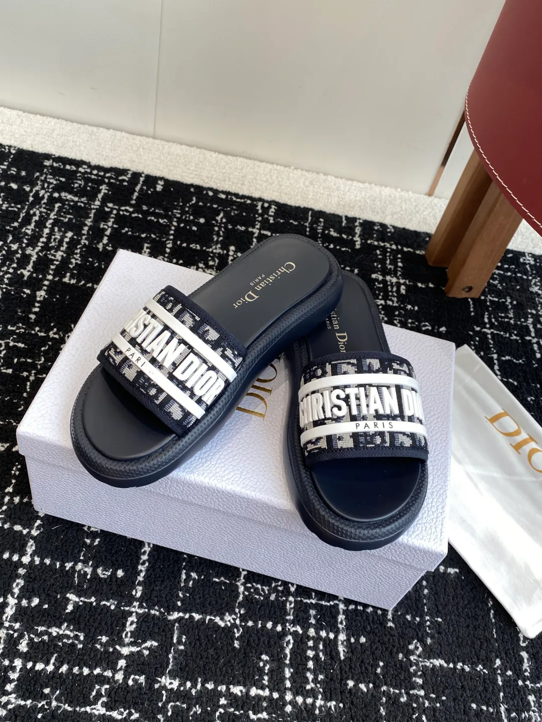 Шлепанцы Женские Christian Dior 48735