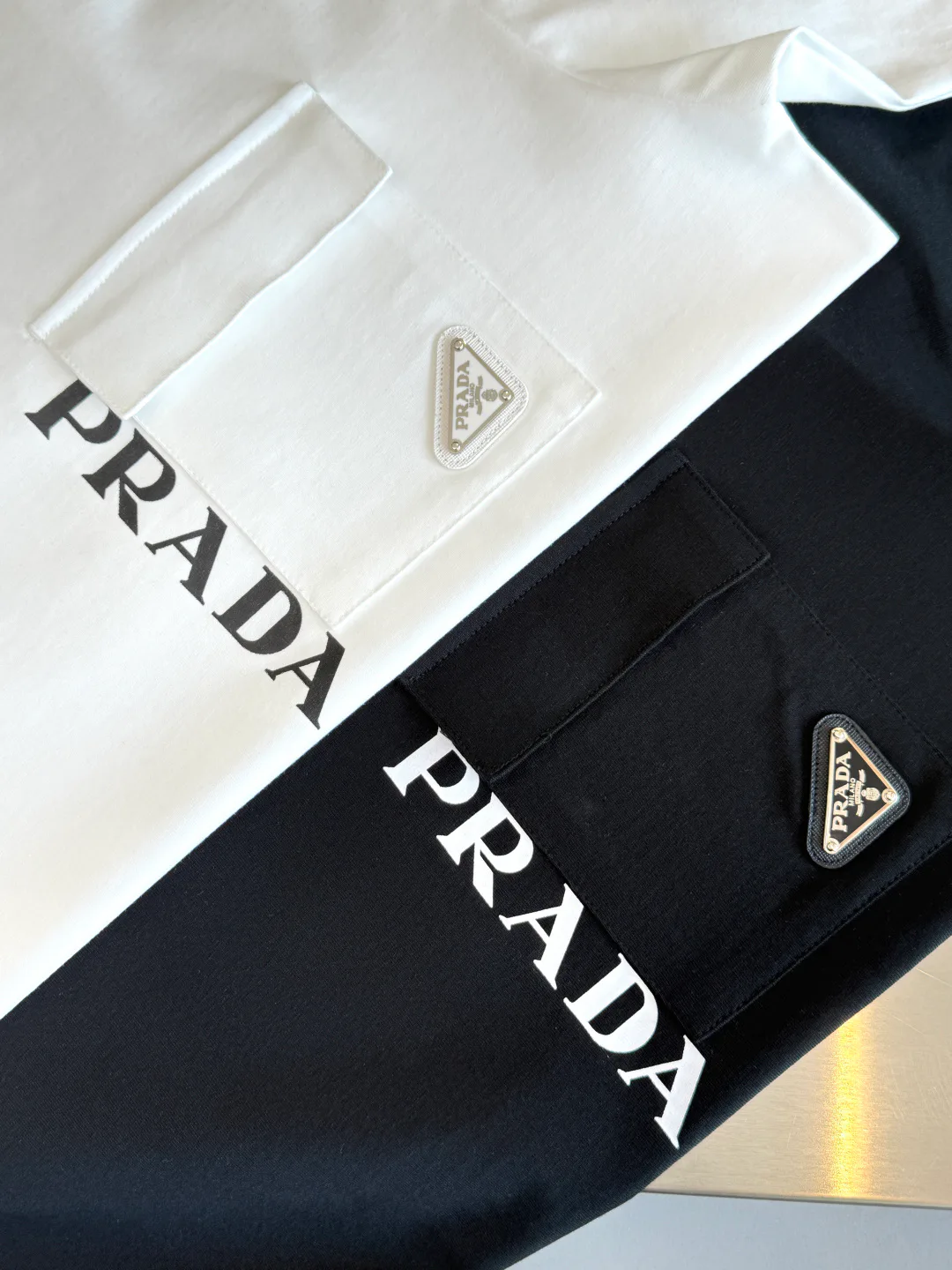 Футболки Женские Prada 10151616