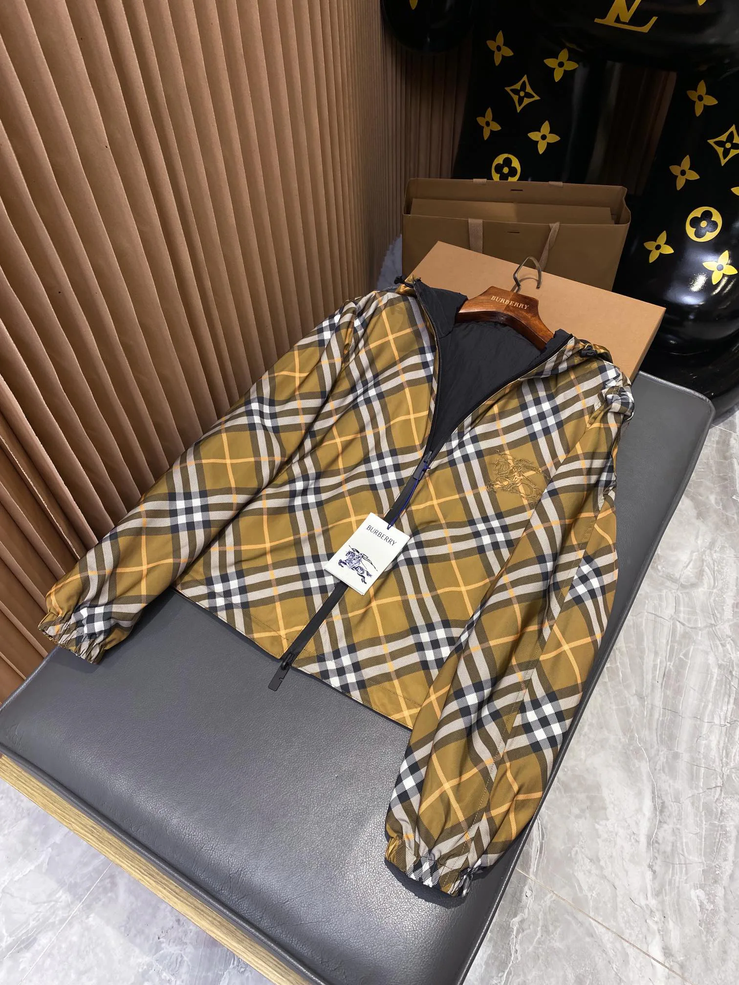 Куртки И Пуховики Мужские Burberry 13433004