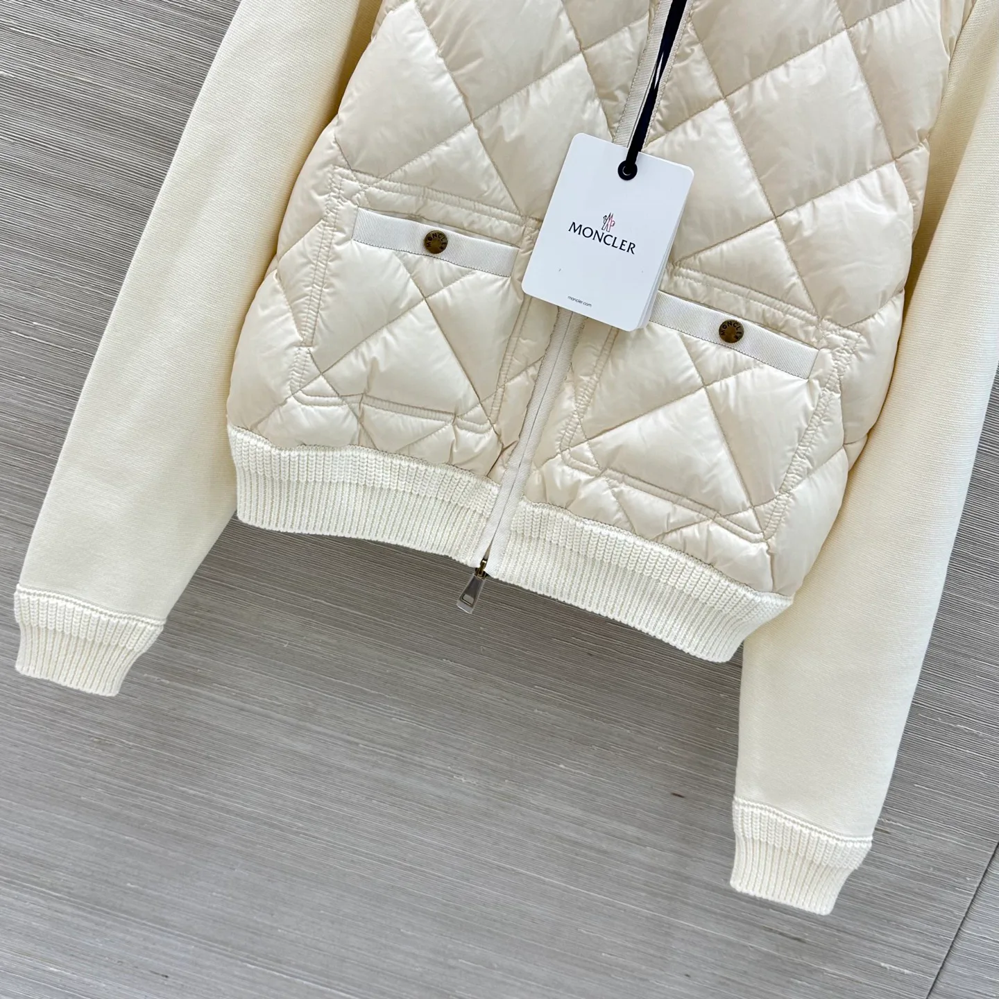 Куртки И Пуховики Женские Moncler 19131422