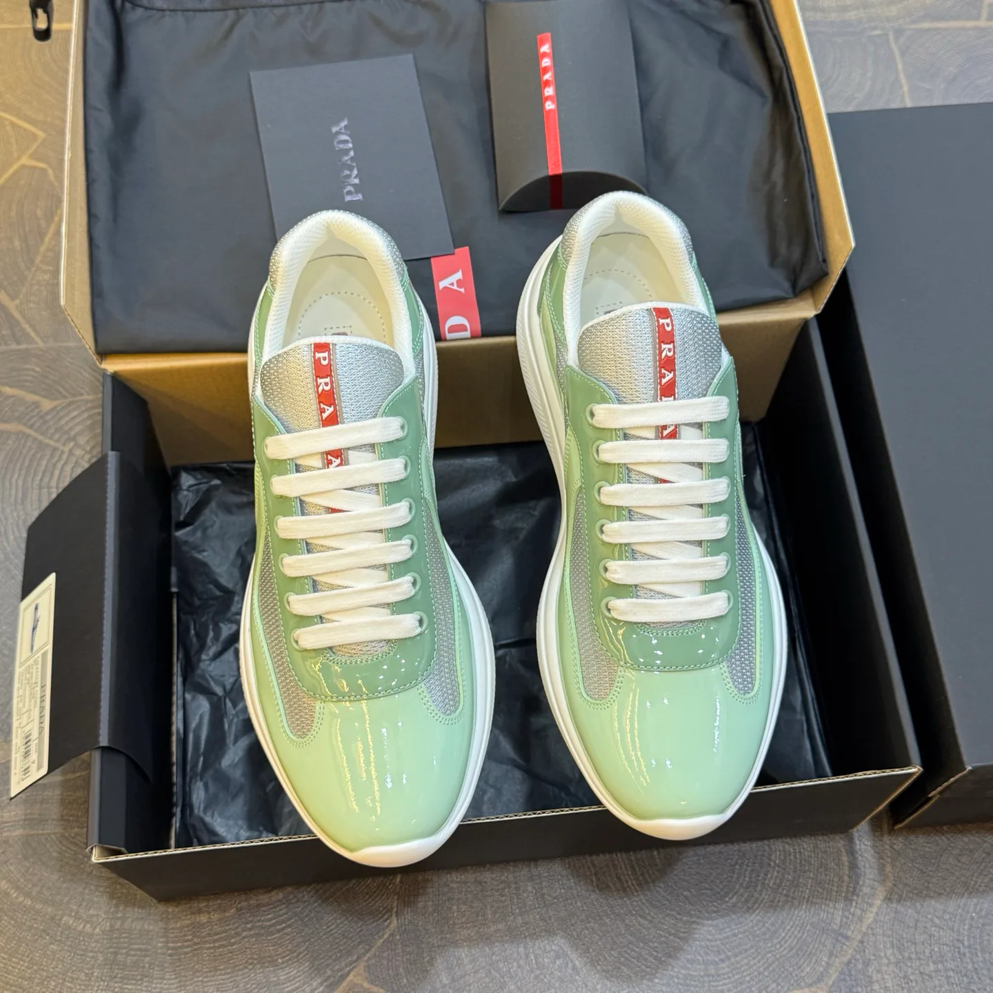 Кроссовки Женские Prada 18267052