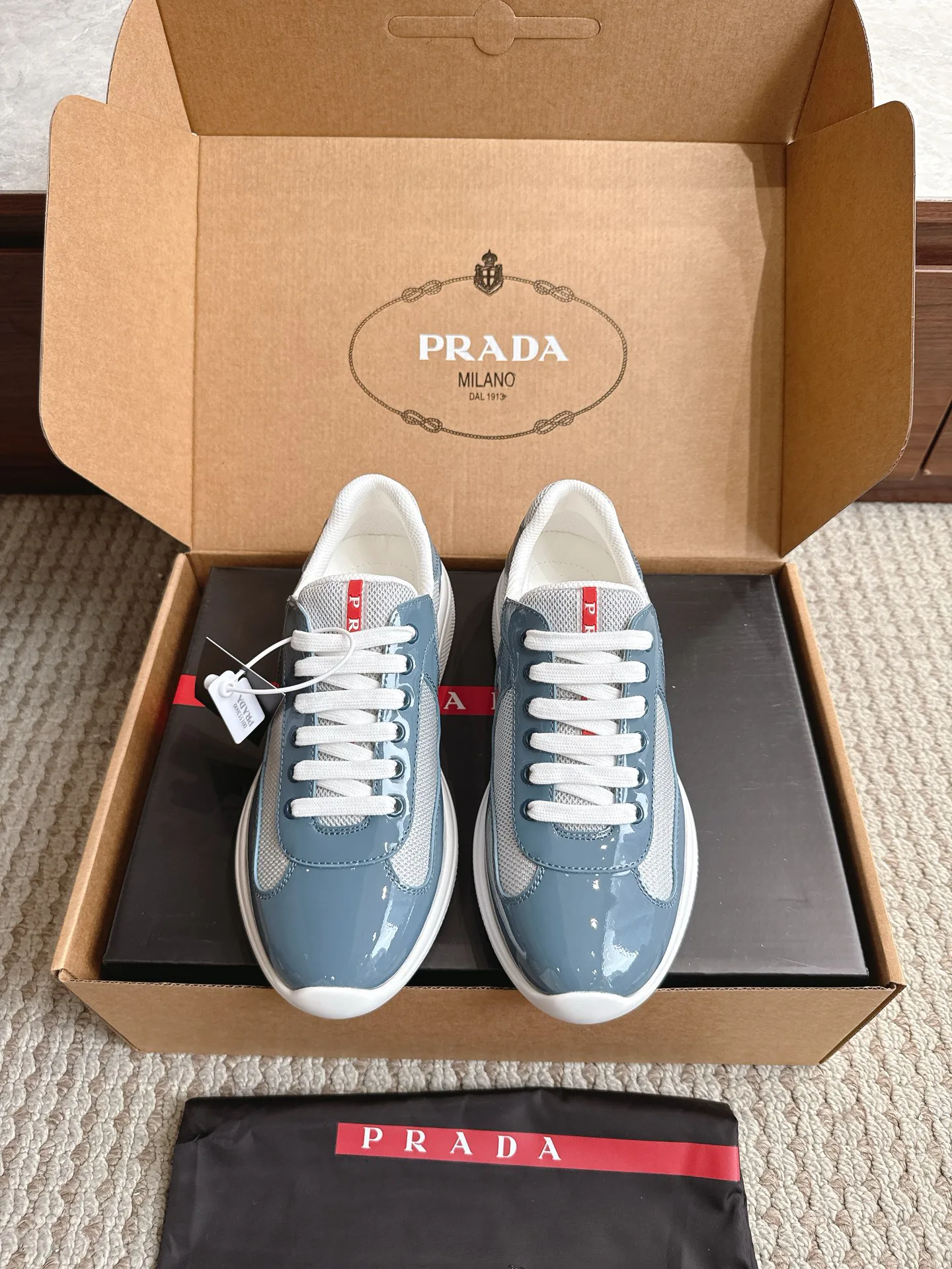 Кроссовки Женские Prada 17470433