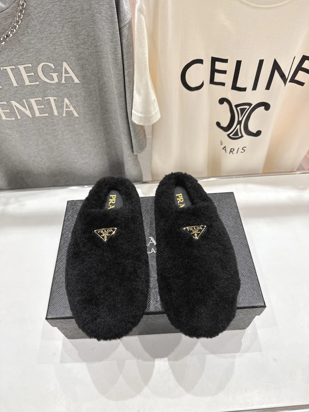 Тапочки Женские Prada 404146