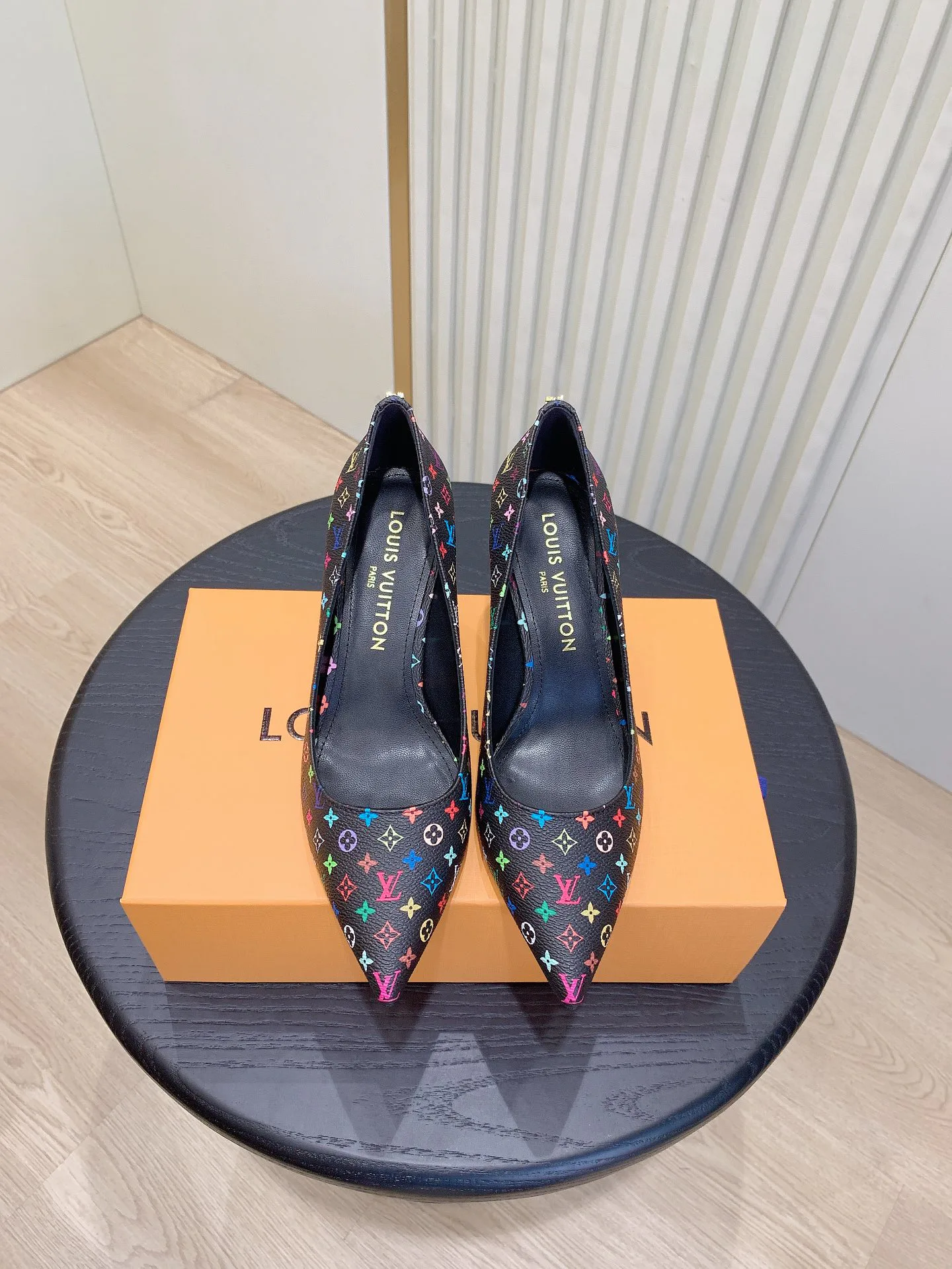 Туфли Женские Louis Vuitton 1834456