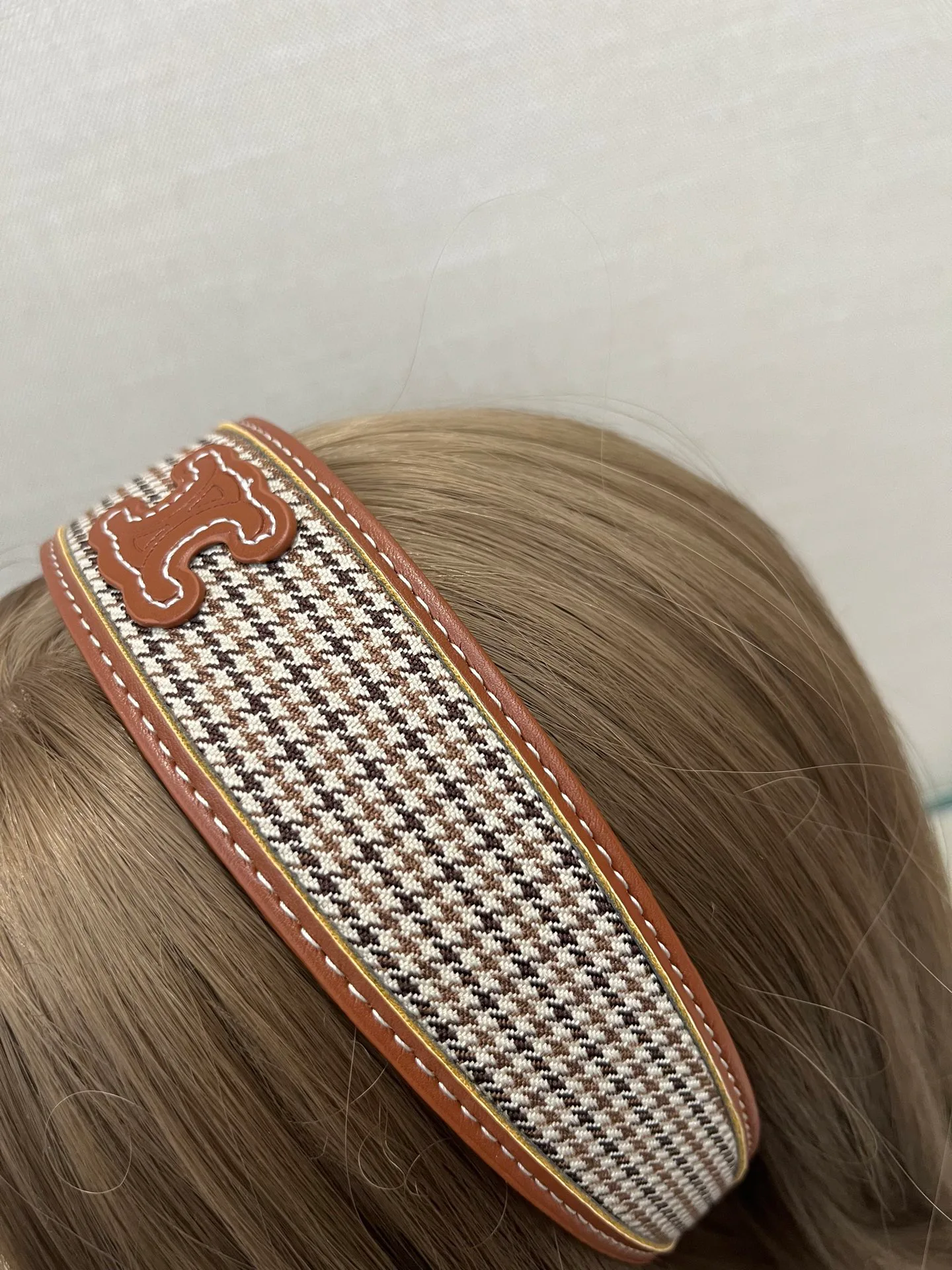 Головные Уборы Celine 1703390