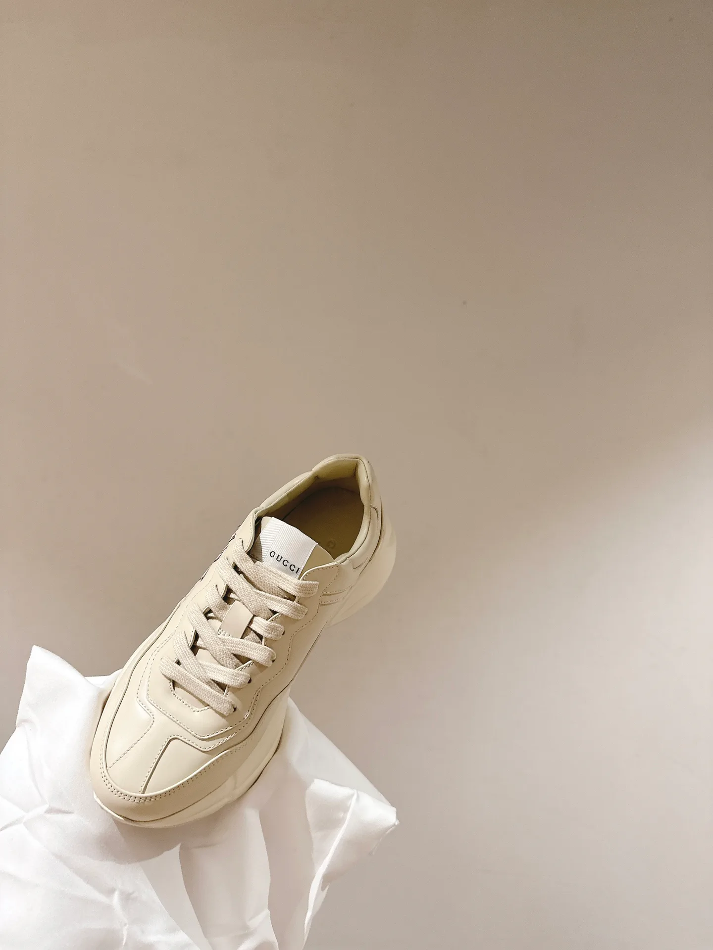 Кроссовки Женские Gucci 10199638