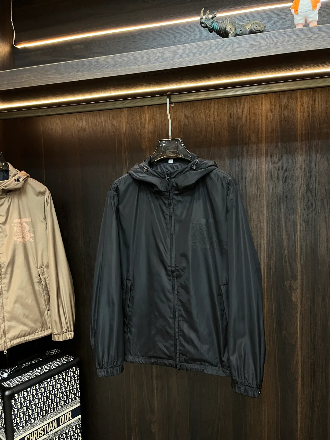 Куртки И Пуховики Женские Burberry 18416720