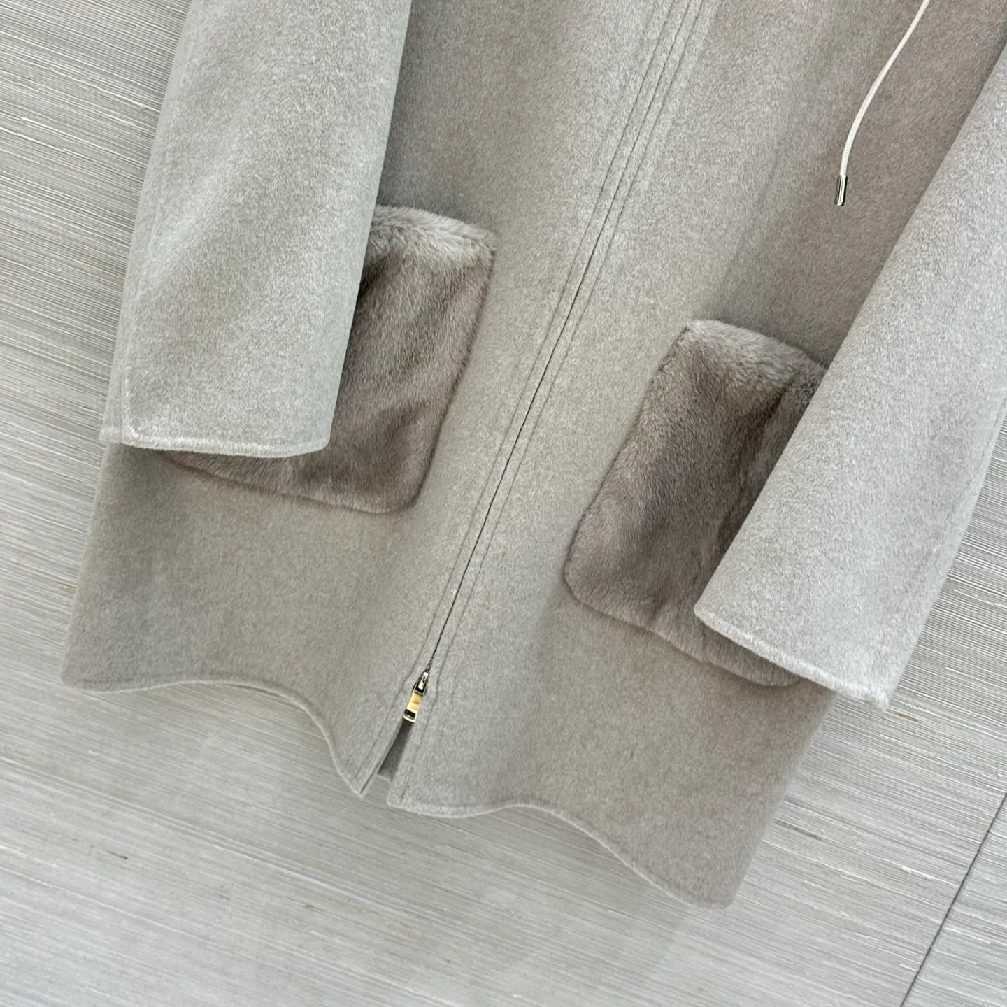 Пальто Женские Loro Piana 19485343