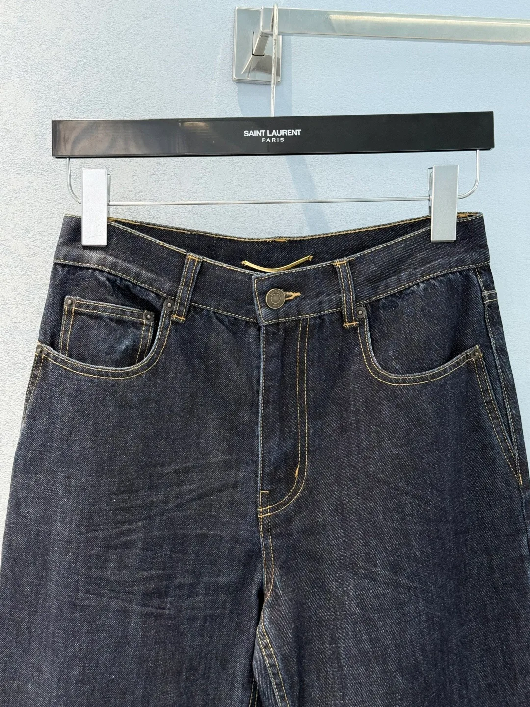 Джинсы Женские Saint Laurent 17712440