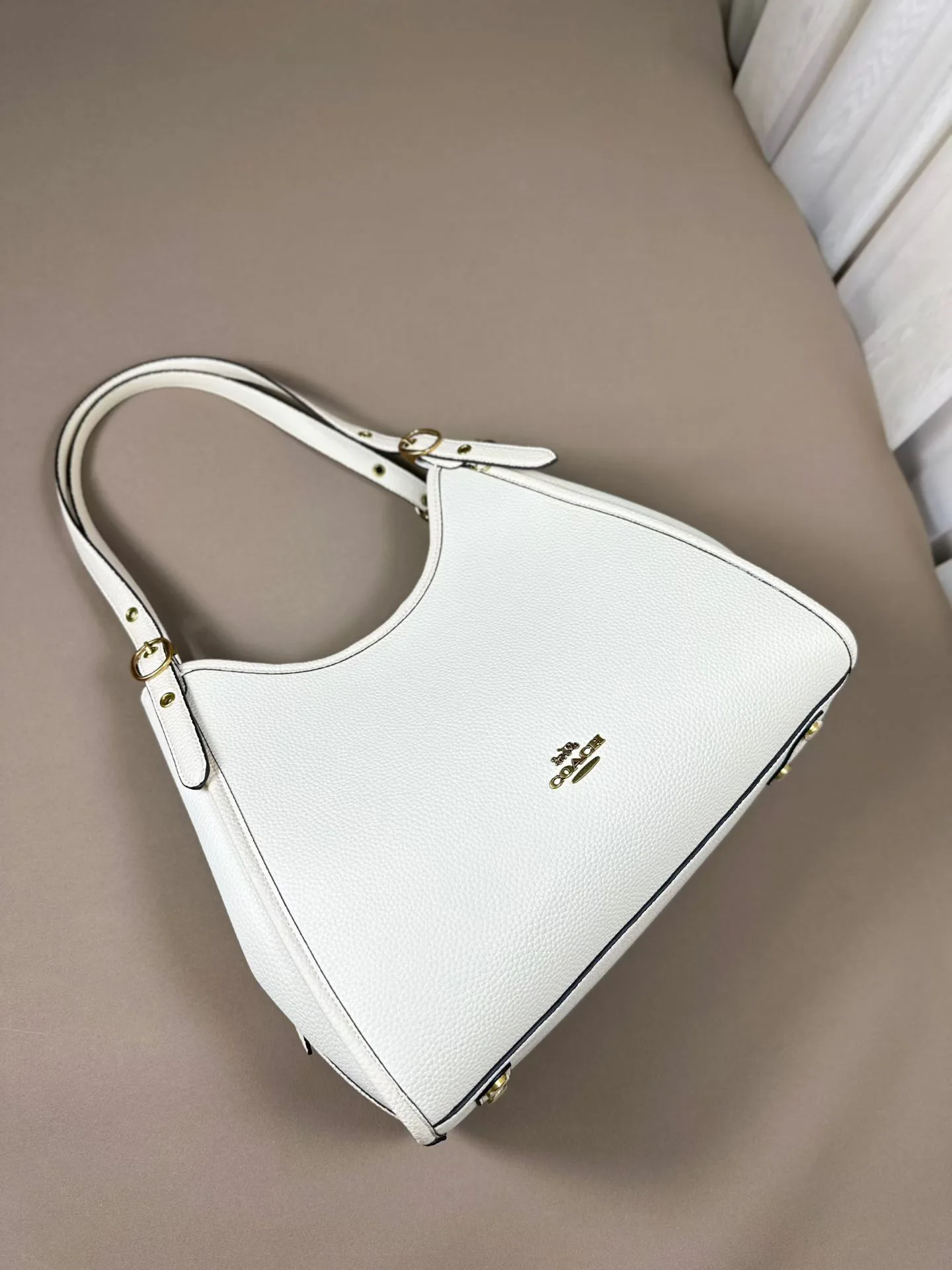 Классические Сумки Женские Coach 12669106