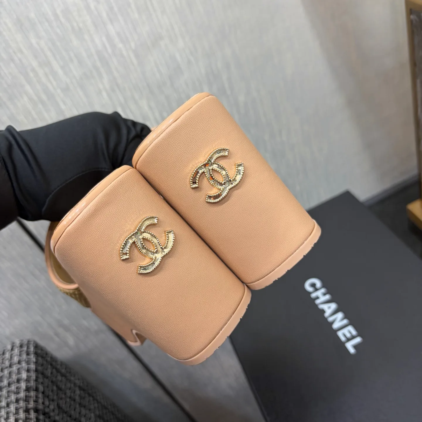 Босоножки Женские Chanel 11627876