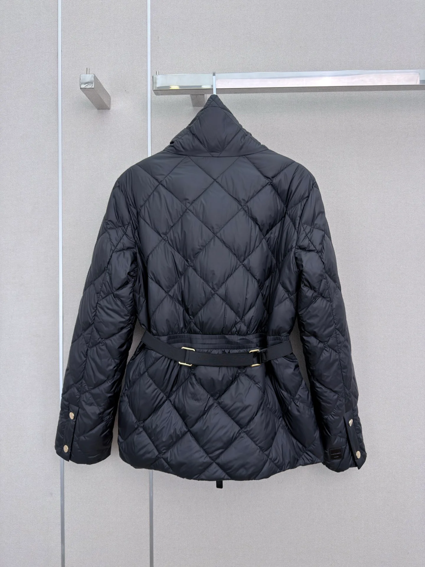 Куртки И Пуховики Женские Max Mara 18108362
