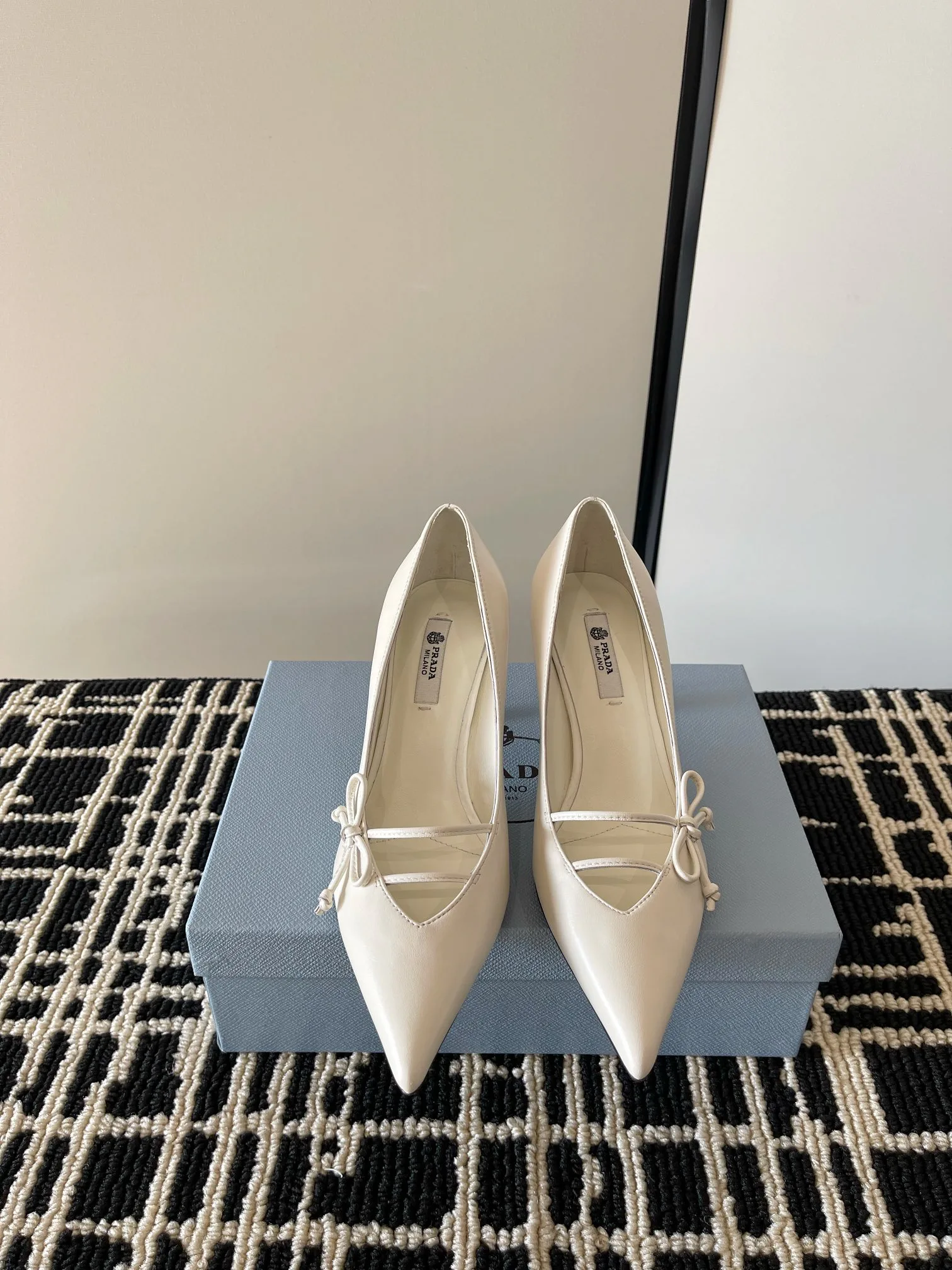 Туфли Женские Prada 12998479