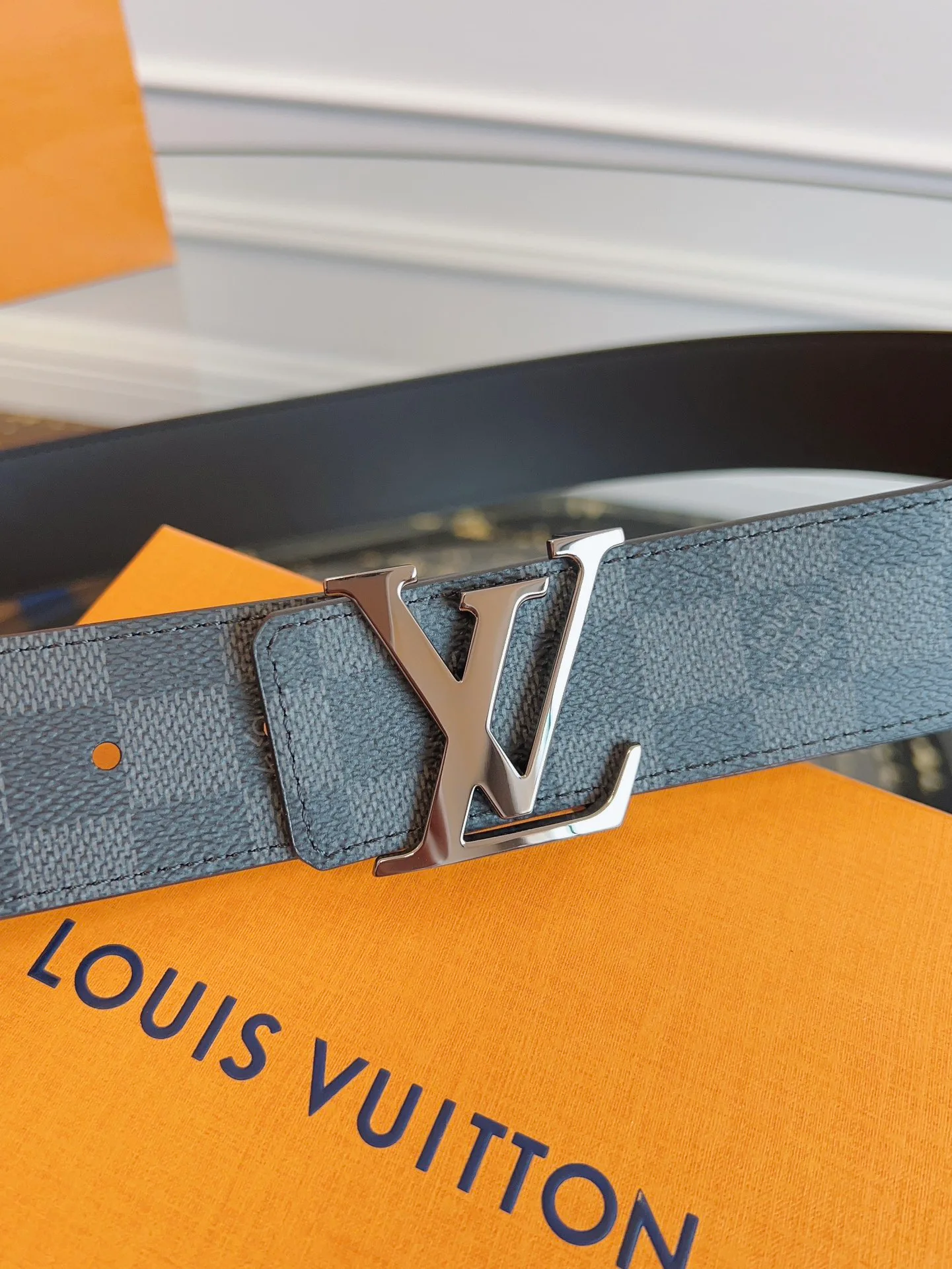 Ремни Louis Vuitton 115182
