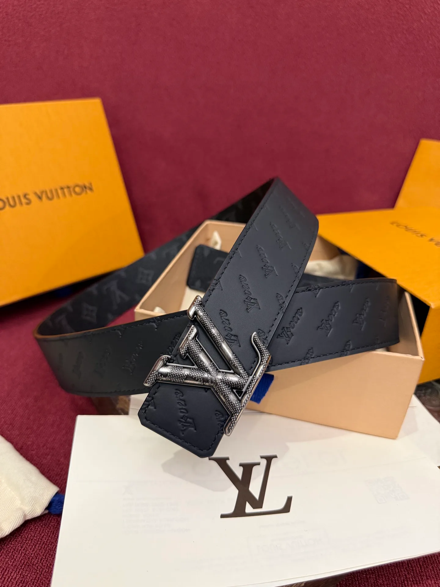 Ремни Louis Vuitton 14563659