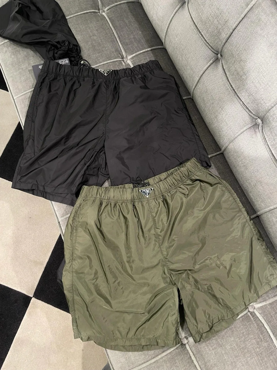 Шорты Мужские Prada 17527091