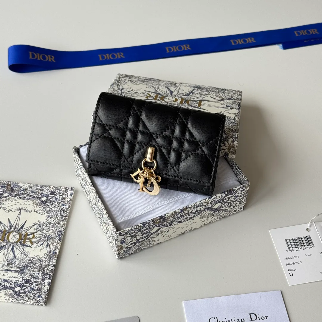 Клатчи Женские Christian Dior 18993515