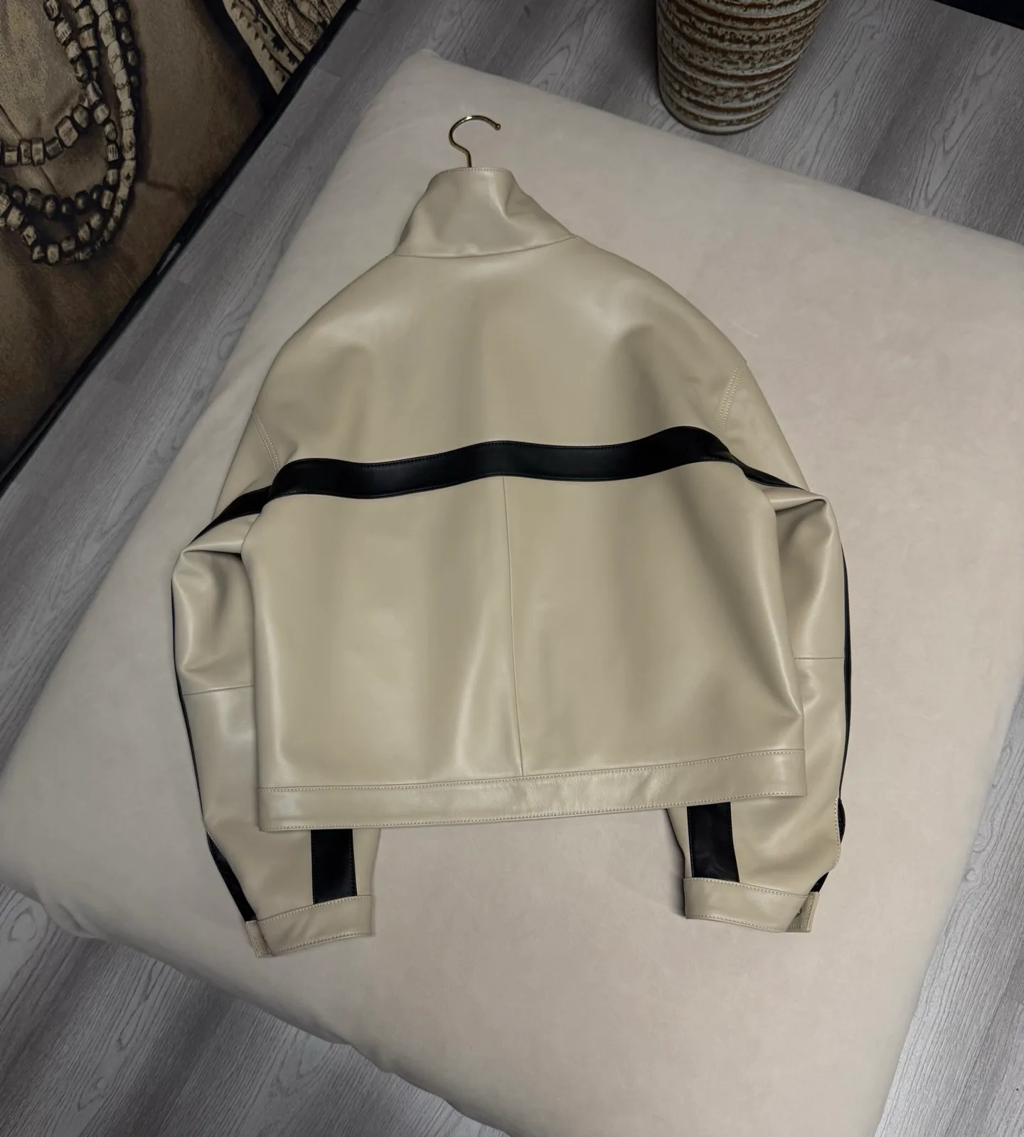 Кожаные Куртки И Дублёнки Женские Saint Laurent 18259825
