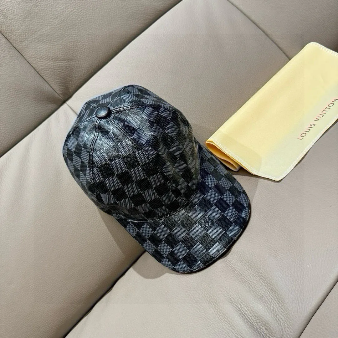 Головные Уборы Louis Vuitton 11529657
