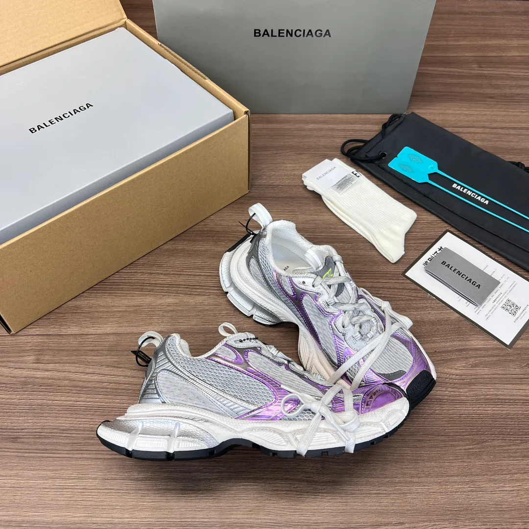 Кроссовки Женские Balenciaga 19128902