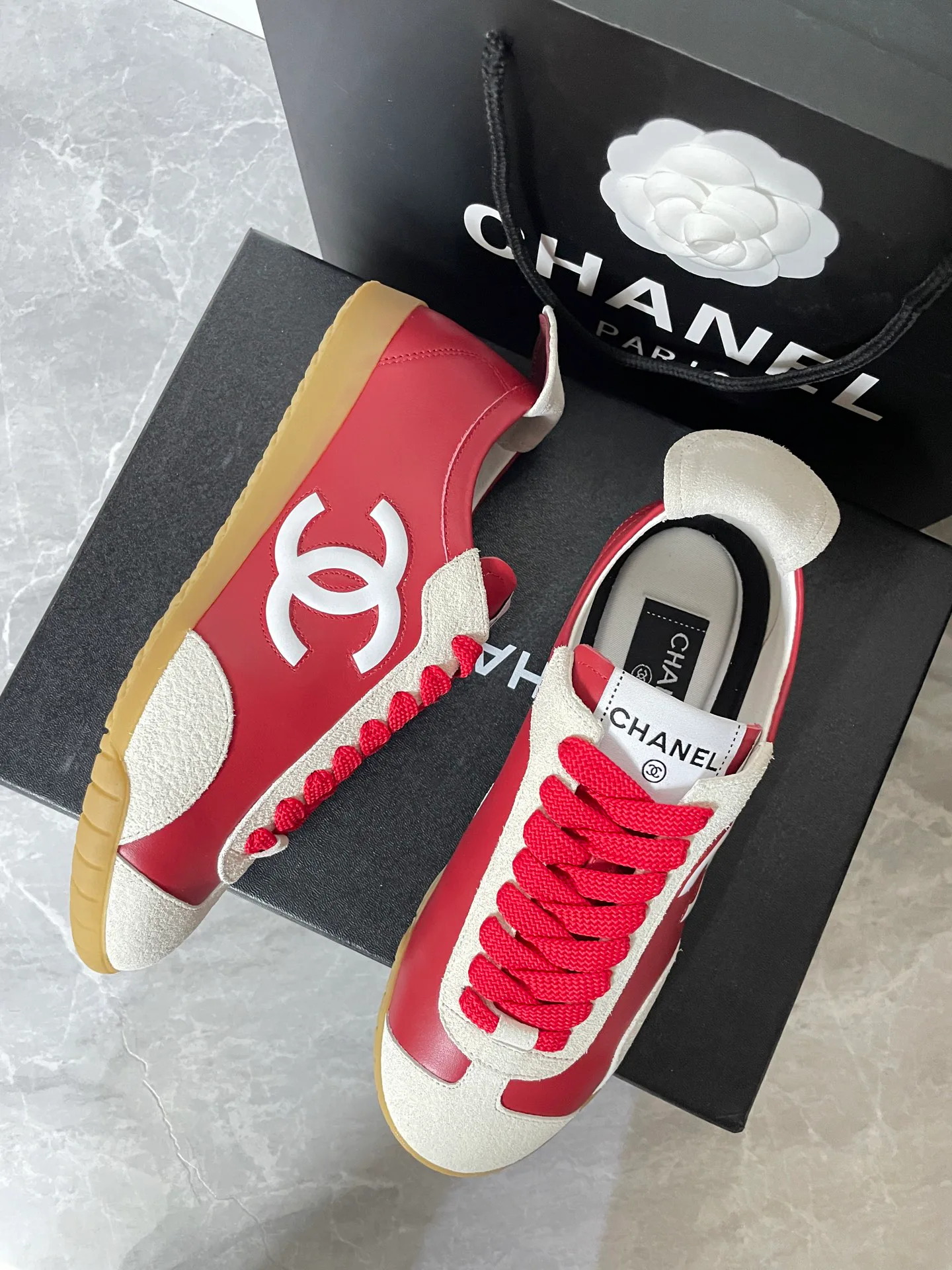 Кроссовки Женские Chanel 11008593