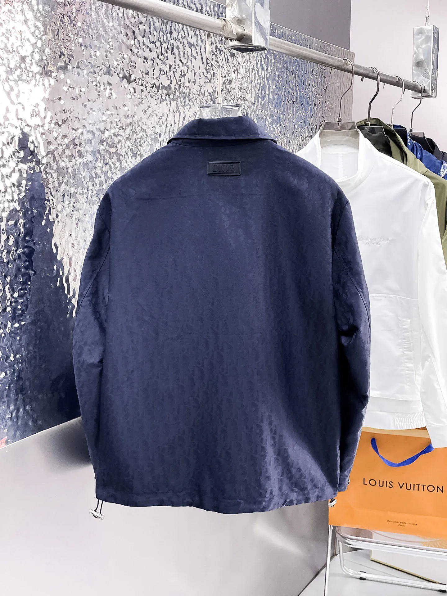 Куртки И Пуховики Мужские Christian Dior 9352313