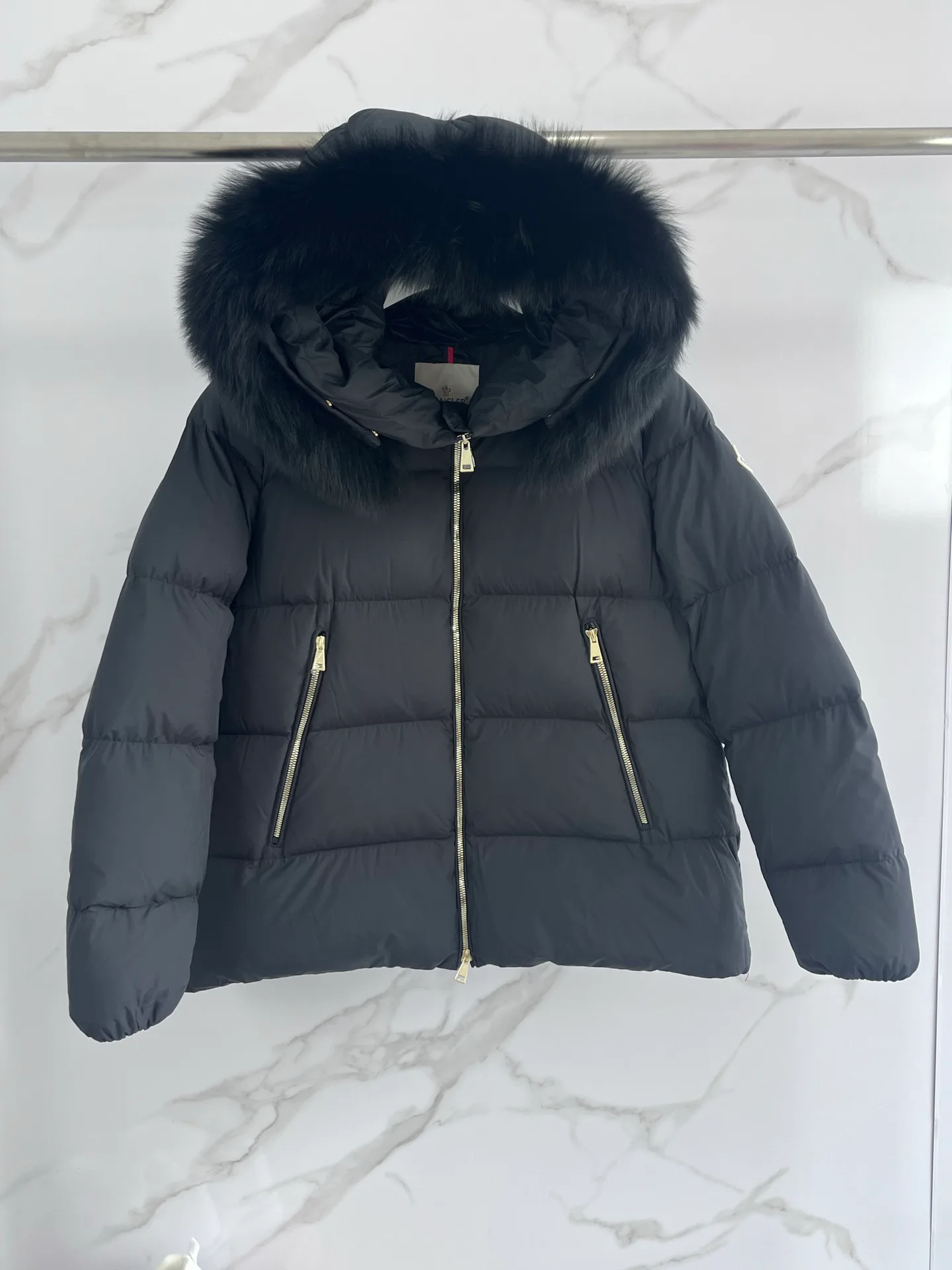 Куртки И Пуховики Женские Moncler 19735442