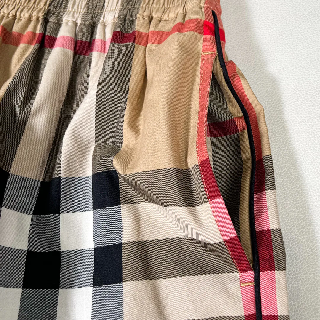 Шорты Женские Burberry 13554199