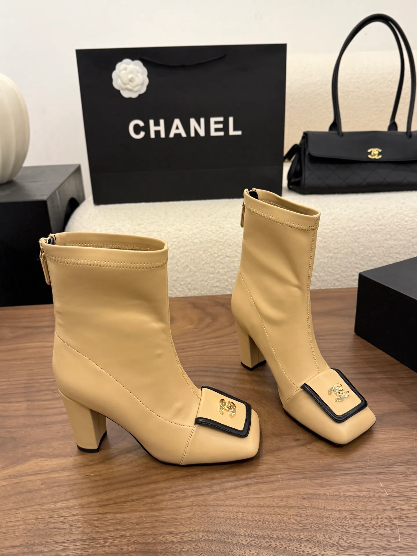 Ботильоны Женские Chanel 18708718