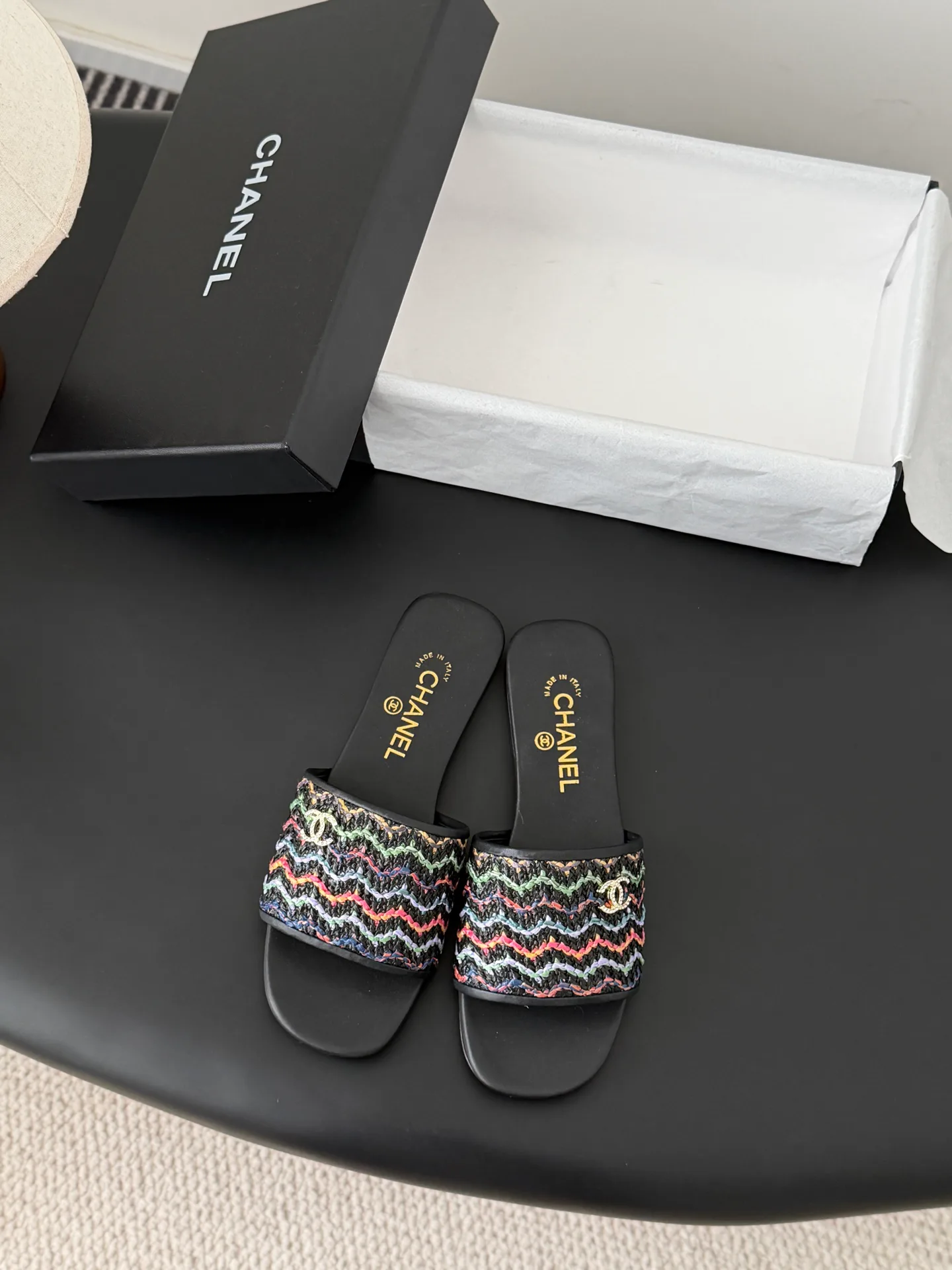 Шлепанцы Женские Chanel 10209939