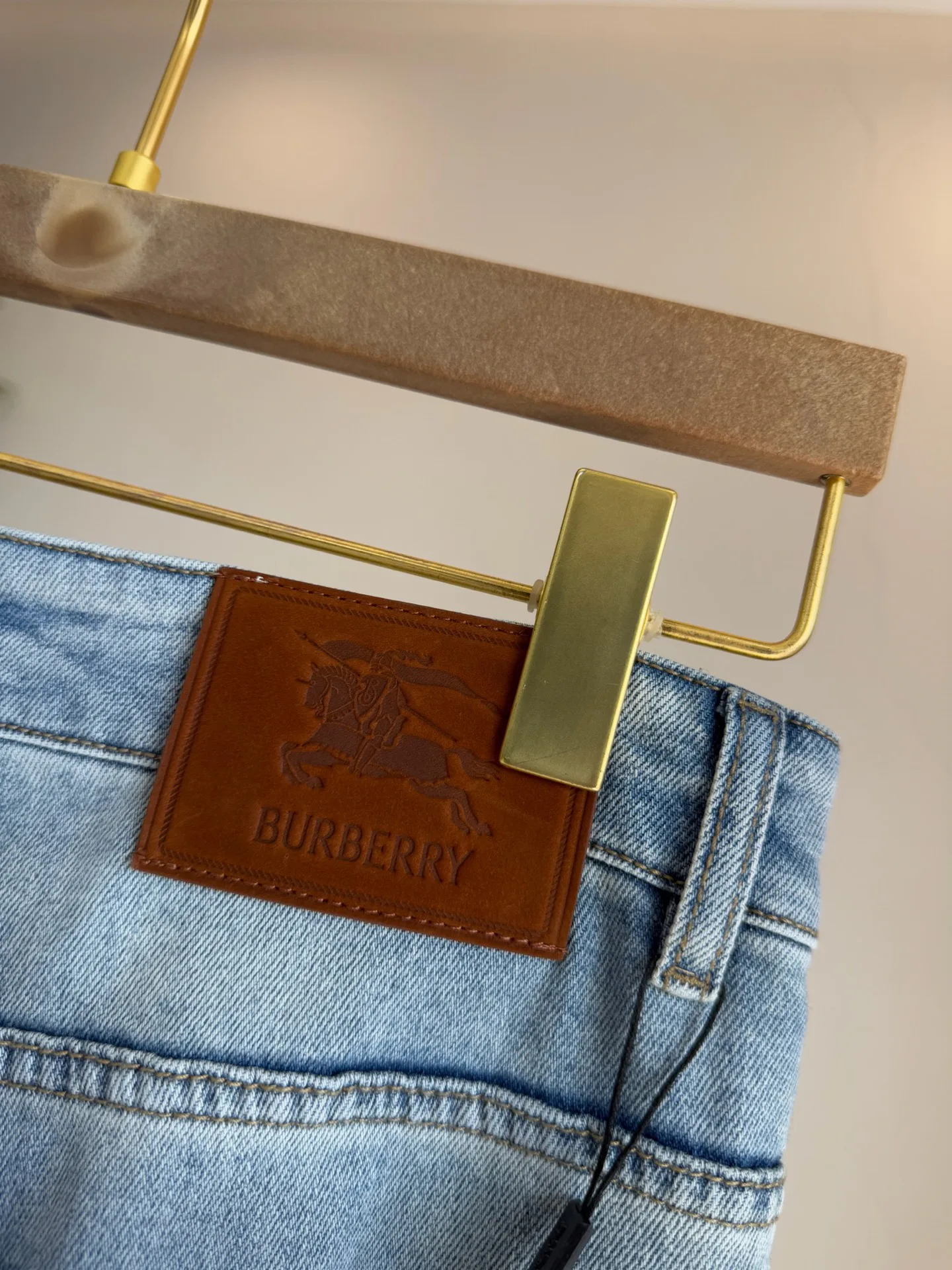 Джинсы Мужские Burberry 11424996