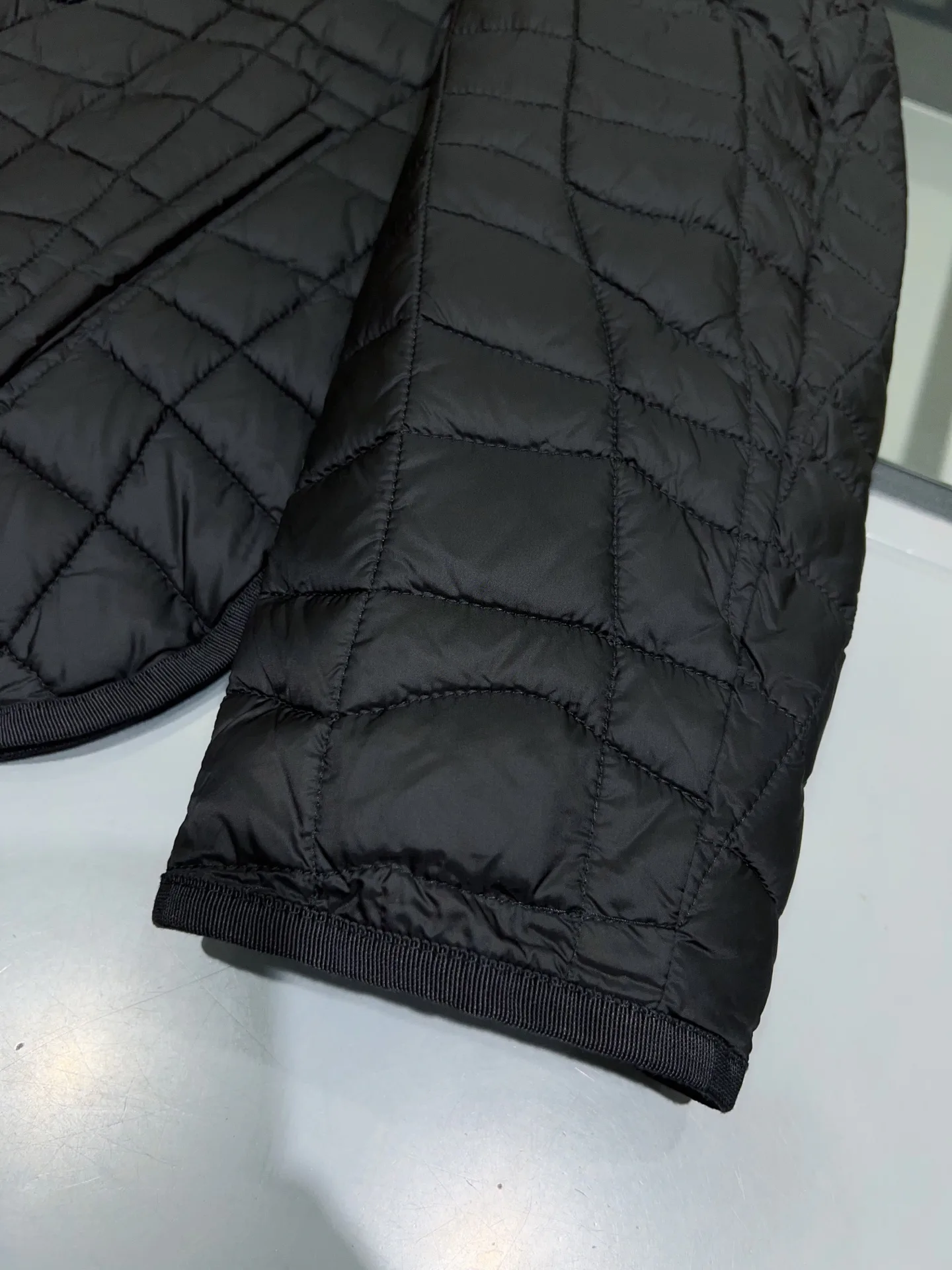 Куртки И Пуховики Женские Moncler 19048128