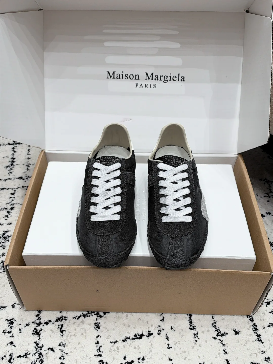 Кроссовки Женские Maison Margiela 19889161