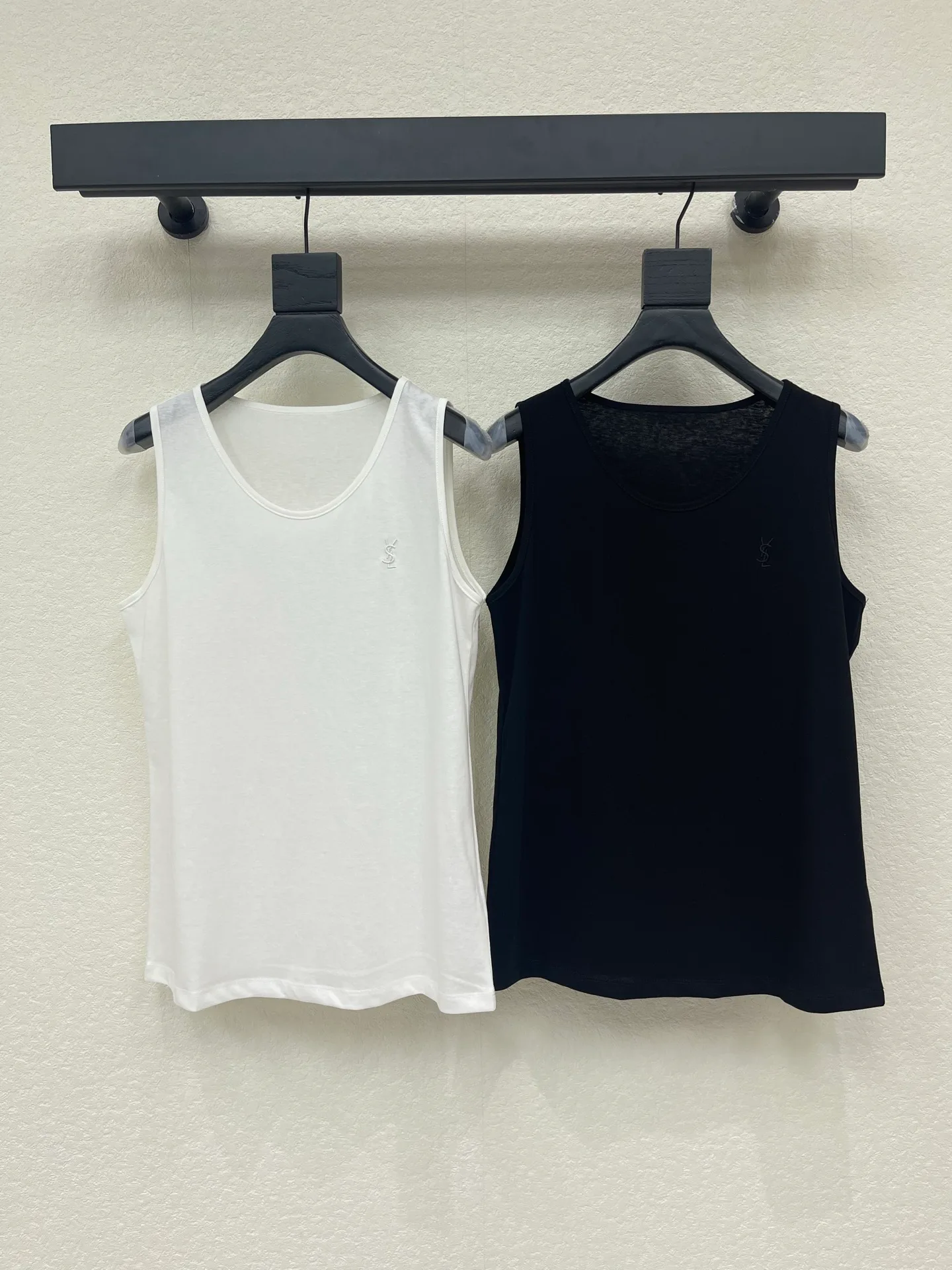 Топы Женские Saint Laurent 12637806